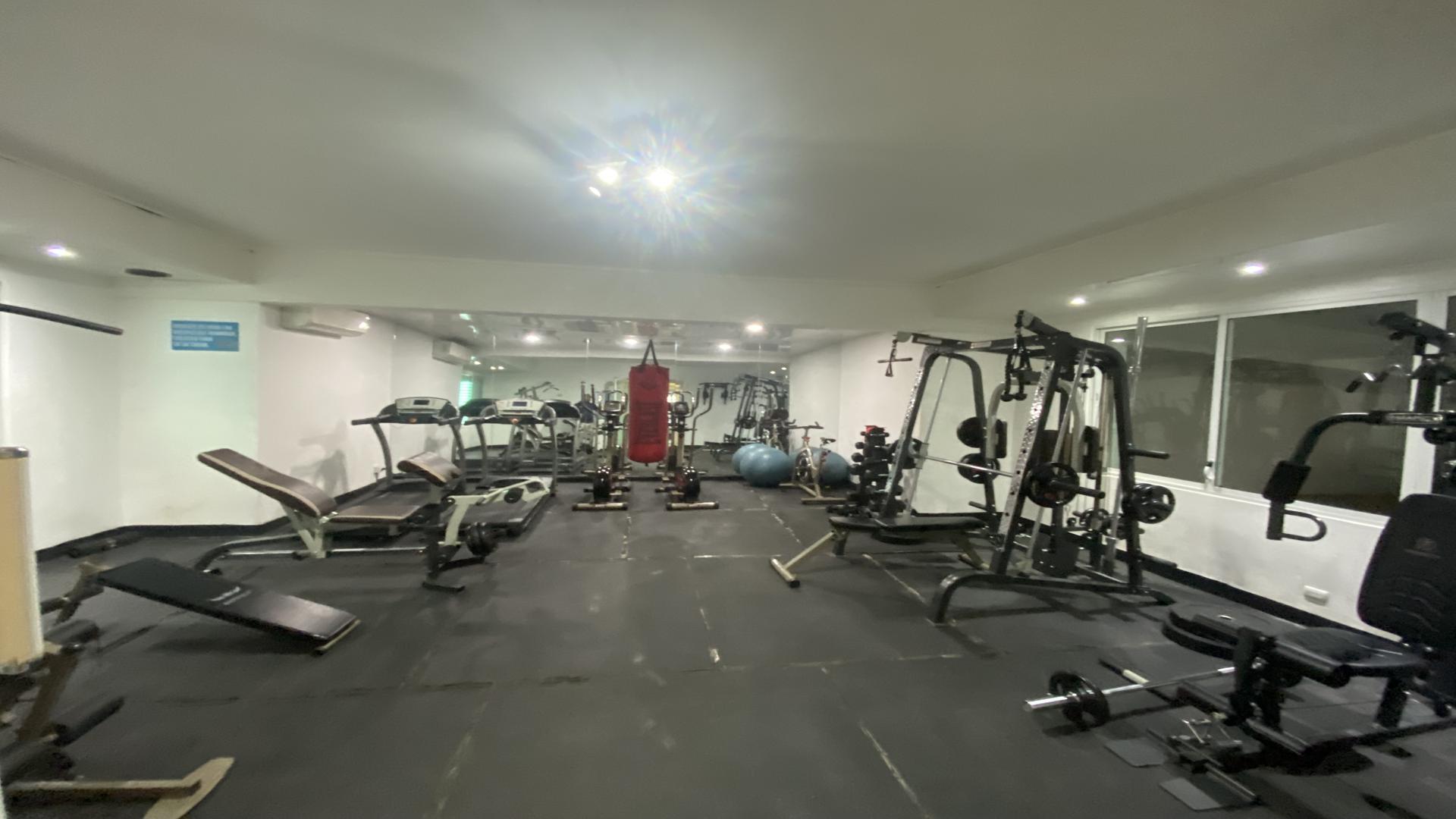 apartamentos - ALQUILER APARTAMENTO 3 HABITACIONES Y 2 PARQUEOS-EVARISTO MORALES 8