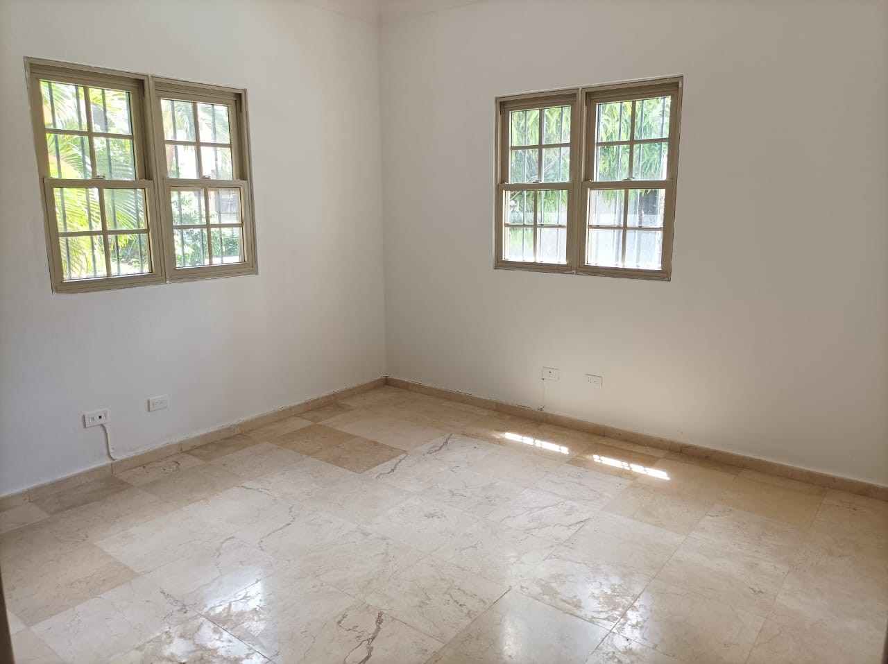 apartamentos - Se vende apartamento en Naco 3