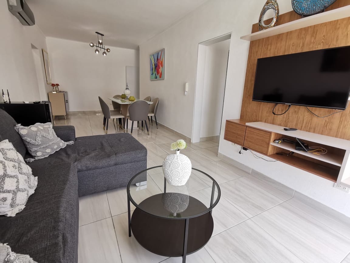 apartamentos - EVARISTO MORALES EN VENTA DE 2 HABITACIONES 2PARQUEOS CON PISCINA Y AREAS SOC 0