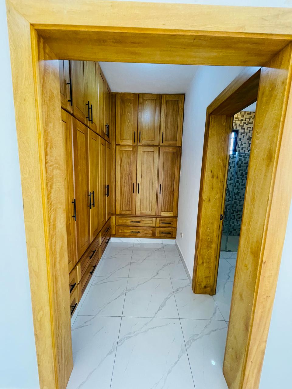 casas - CASA EN VENTA EN SANTIAGO. 1
