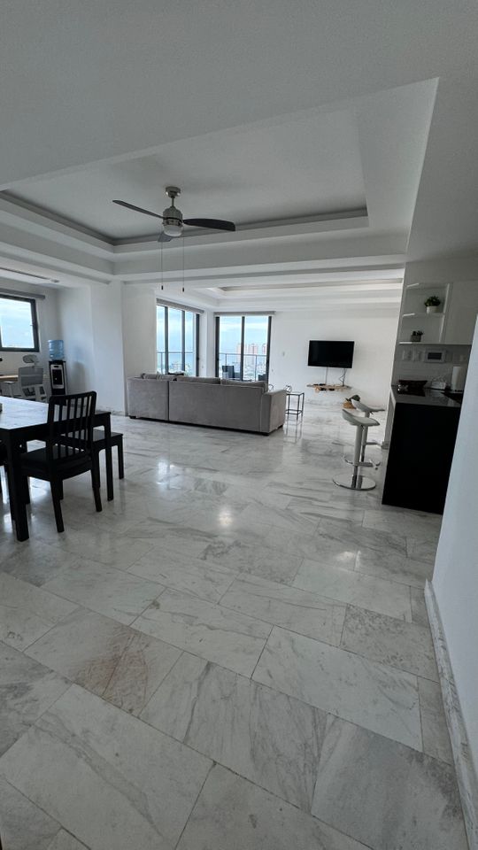 apartamentos - Alquiler de Apartamento Amoblado en La Esperilla 6