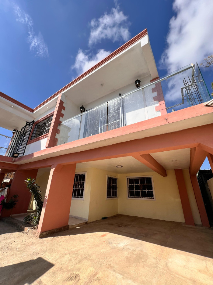 casas - Se alquila casa en San Geronimo 2