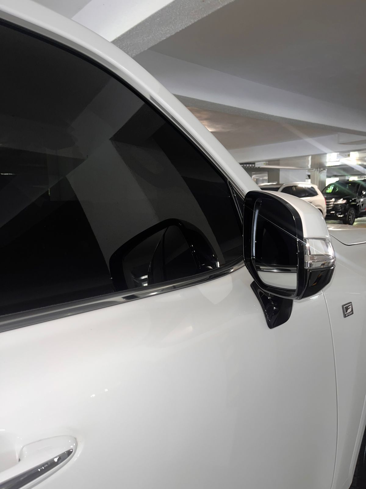 jeepetas y camionetas - SE VENDE Lexus LX 600 F Sport 2023 COMO NUEVO 2