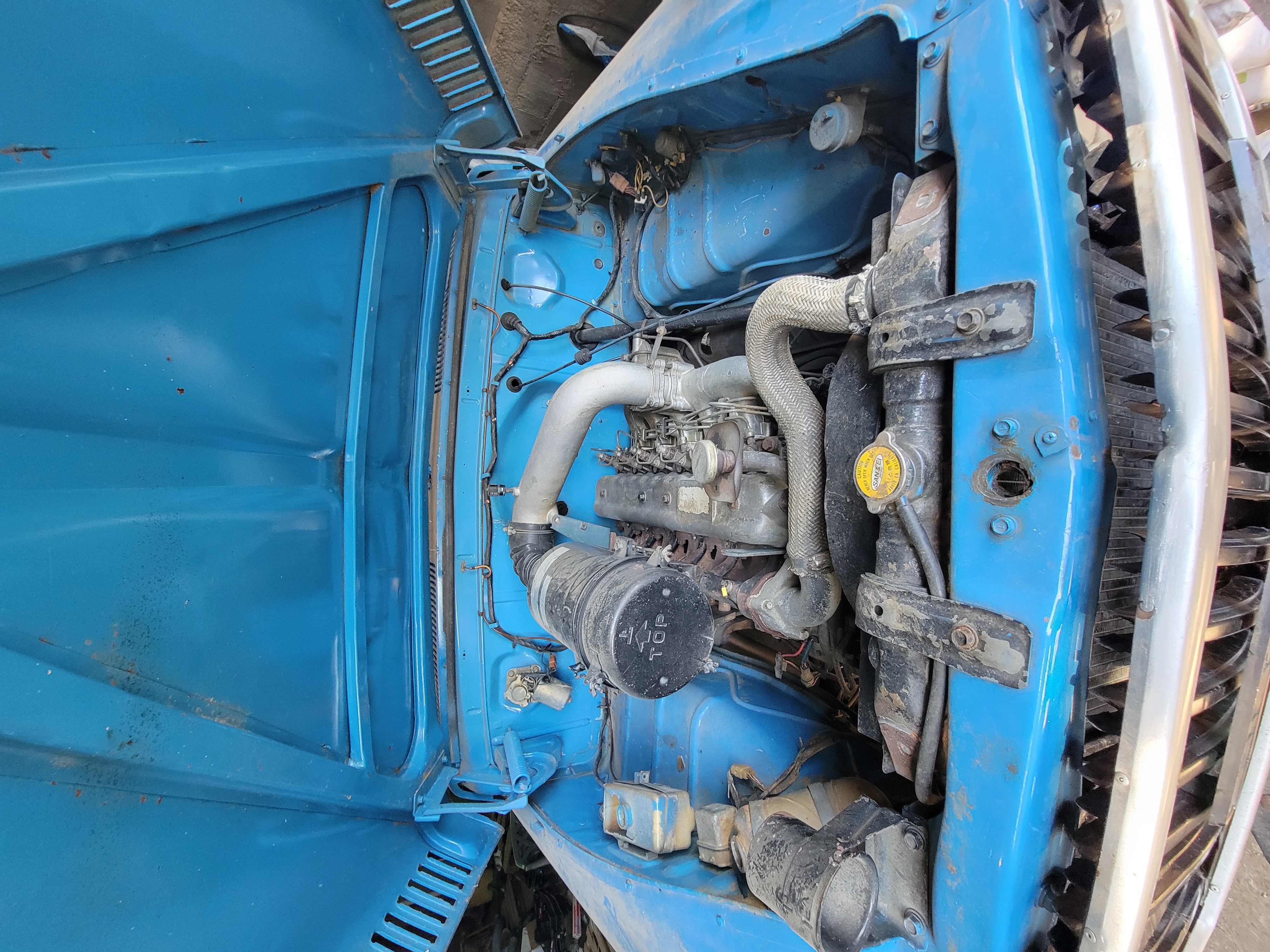 camiones y vehiculos pesados - Nissan Diesel TK80 1988 2