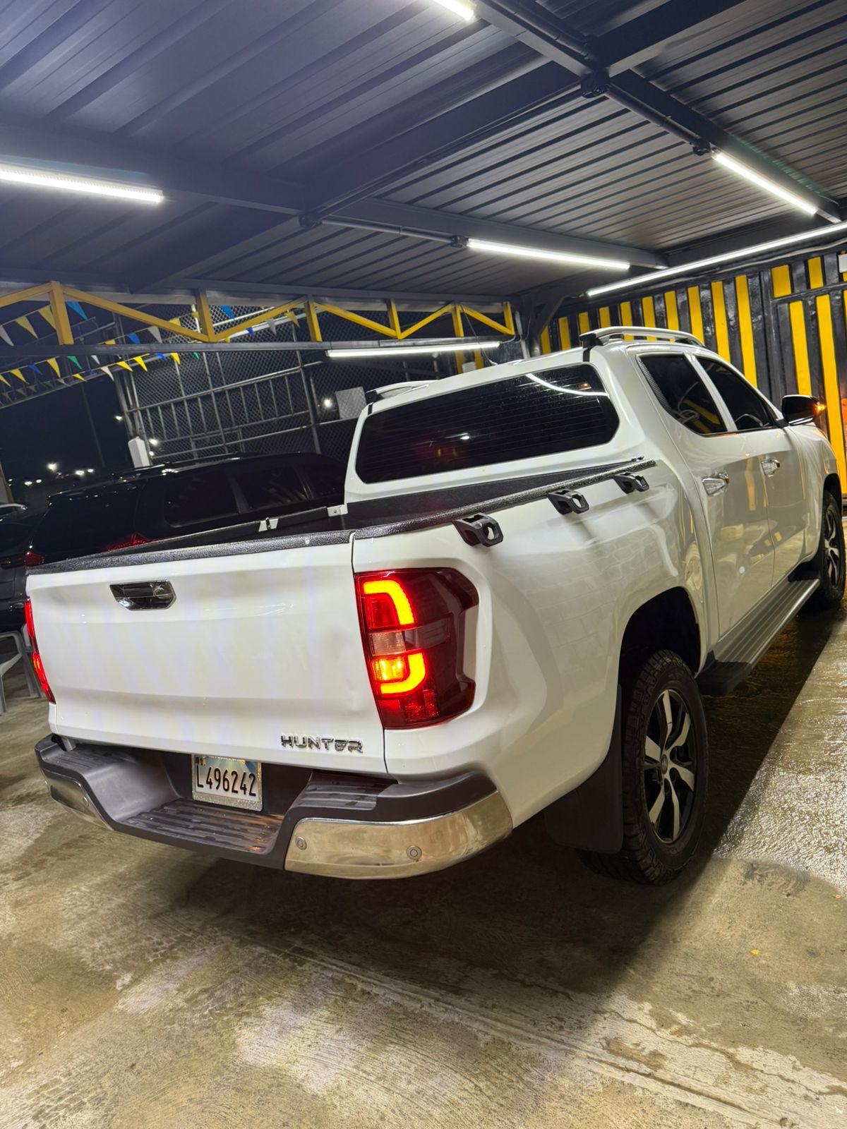 camiones y vehiculos pesados - Camioneta Changan Hunter 2025  4
