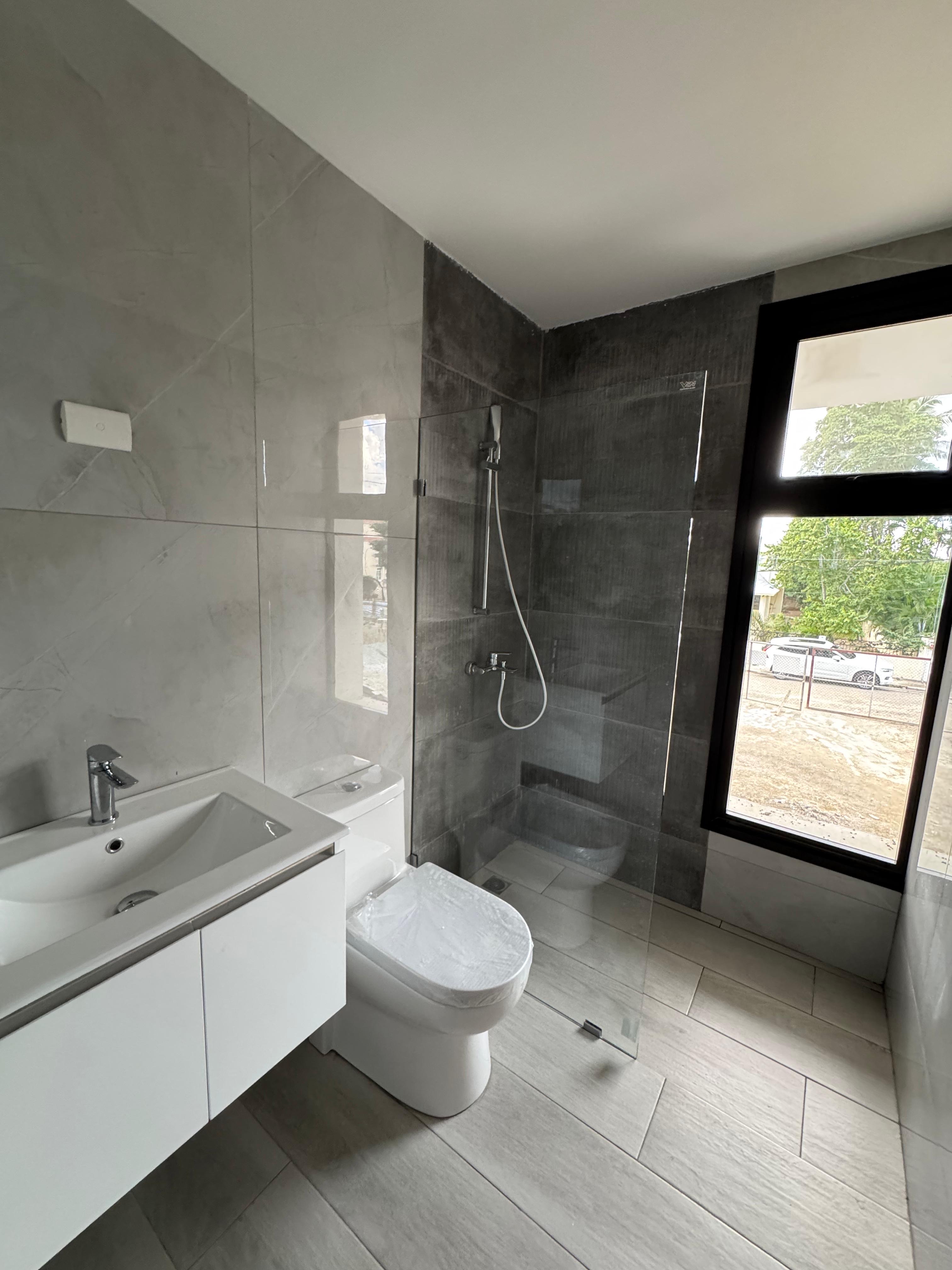 apartamentos - Apartamento en venta en Santiago. 3 habitaciones, 2.5 baños, 2 parqueos 4