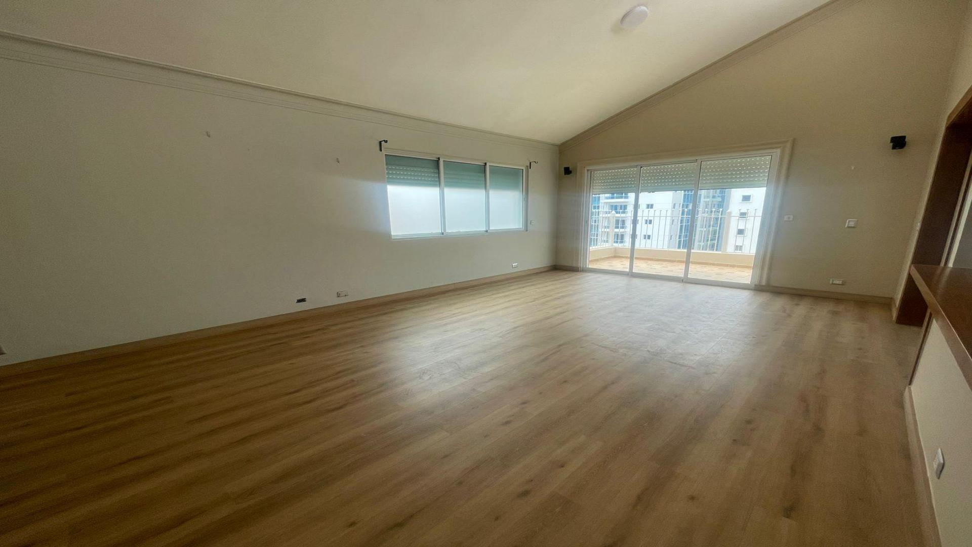 penthouses - VENTA PENTHOUSE DE 388M2 ESPACIO PARA 5 VEHÍCULOS– SECTOR BELLA VISTA 3