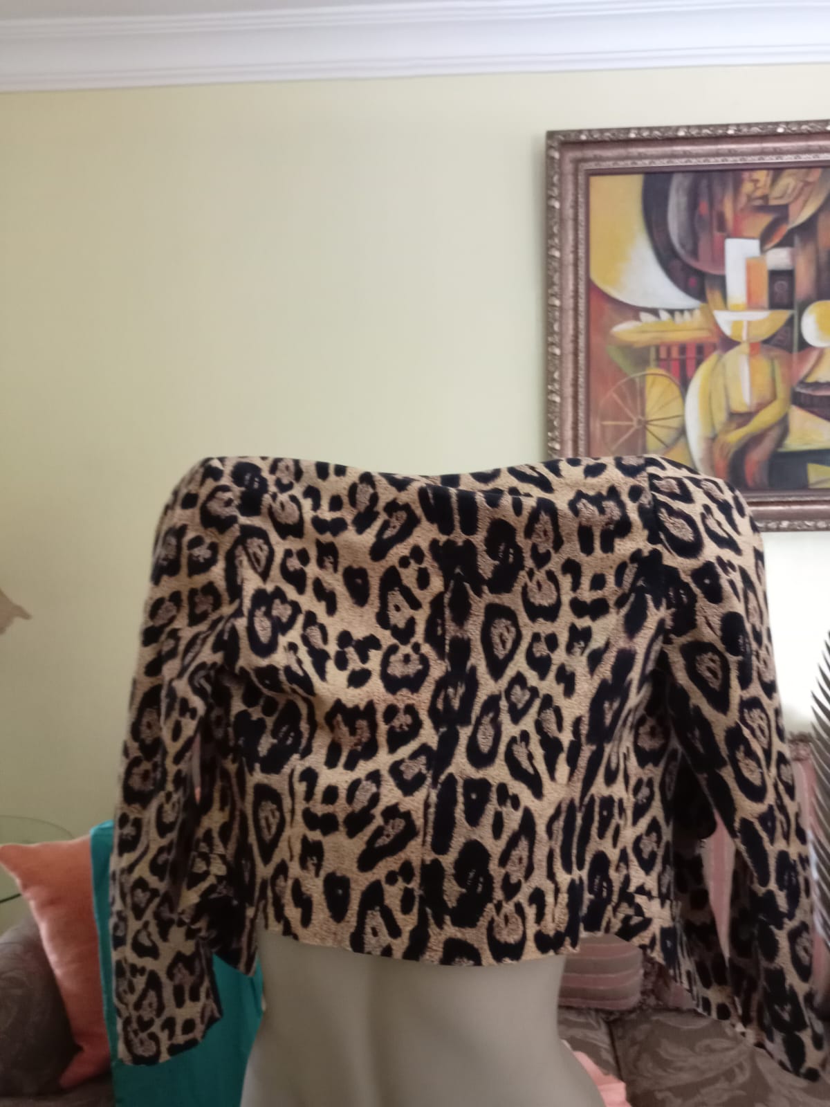 ropa para mujer - Caja de ropa variada de mujer , zapatos y tenis 5
