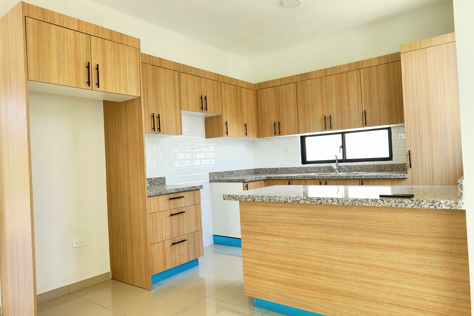 casas - Casa 3 hab en Naime 3, San Pedro de Macorís | Res. cerrado | RD$6,800,000

 2