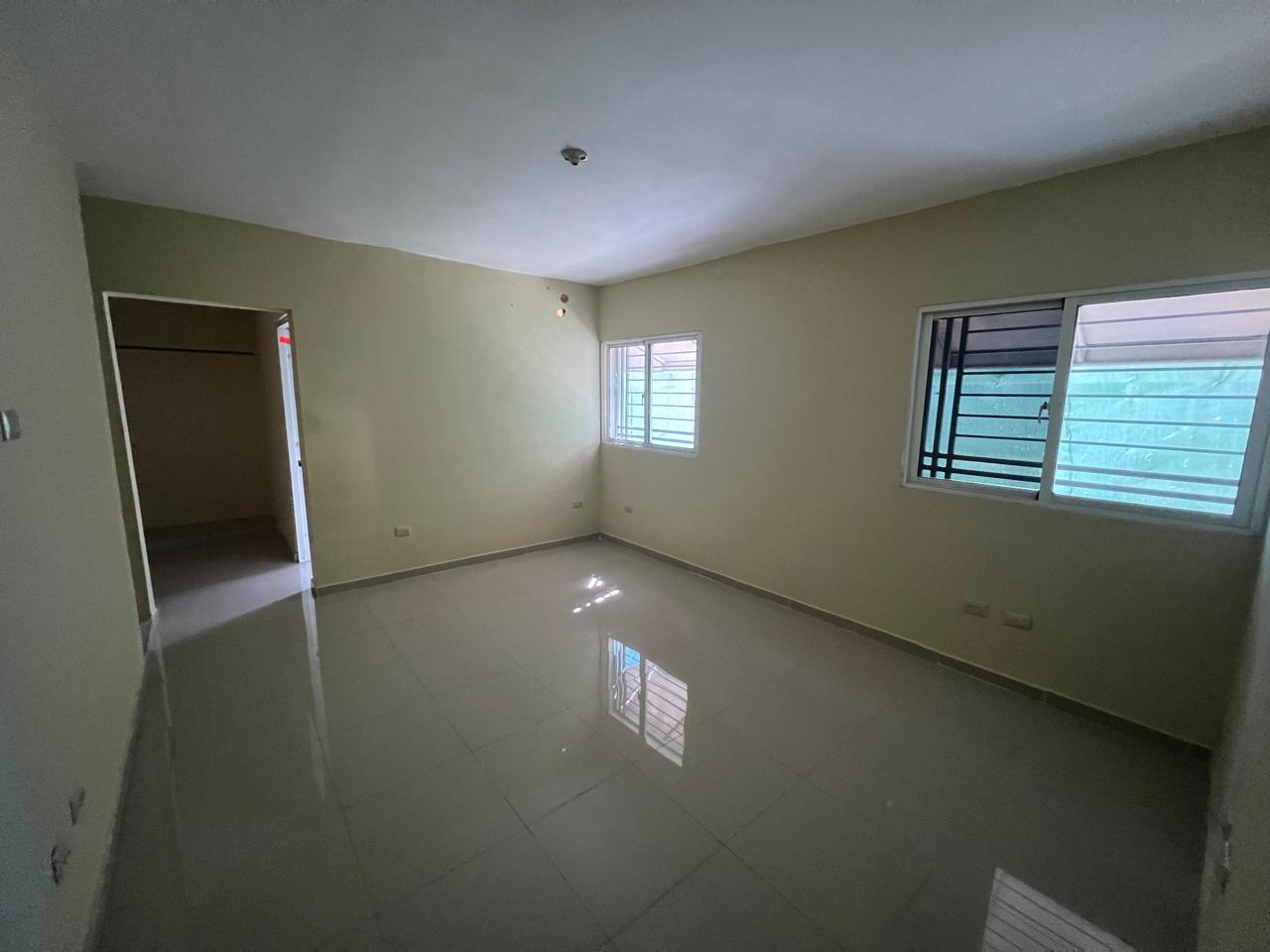 apartamentos - Vendo apartamento en Vista Herrmosa en 2do nivel  1