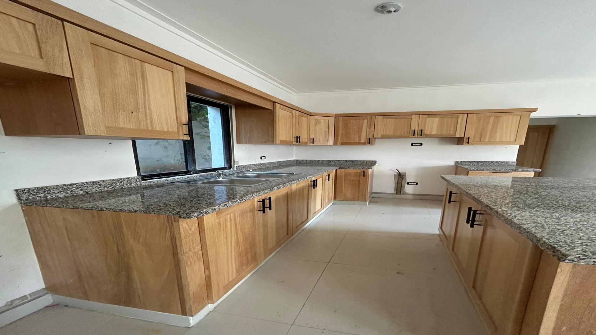 casas - Vendo casa nueva en Res. Los Hidalgos, Km 14 Aut. Duarte. 7
