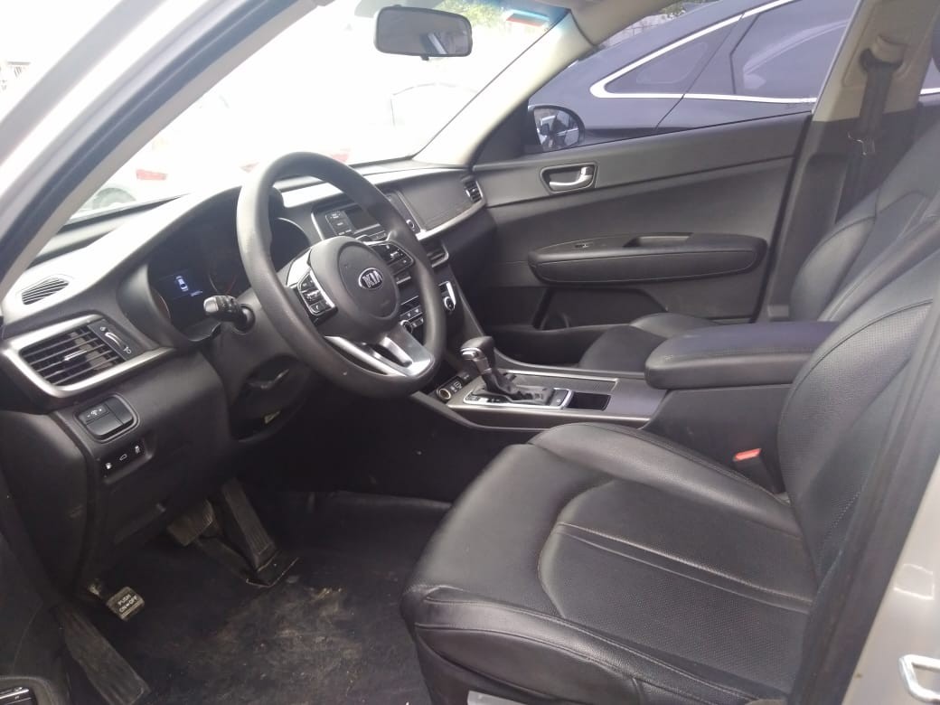 carros - KIA K5 2018 GRIS 1