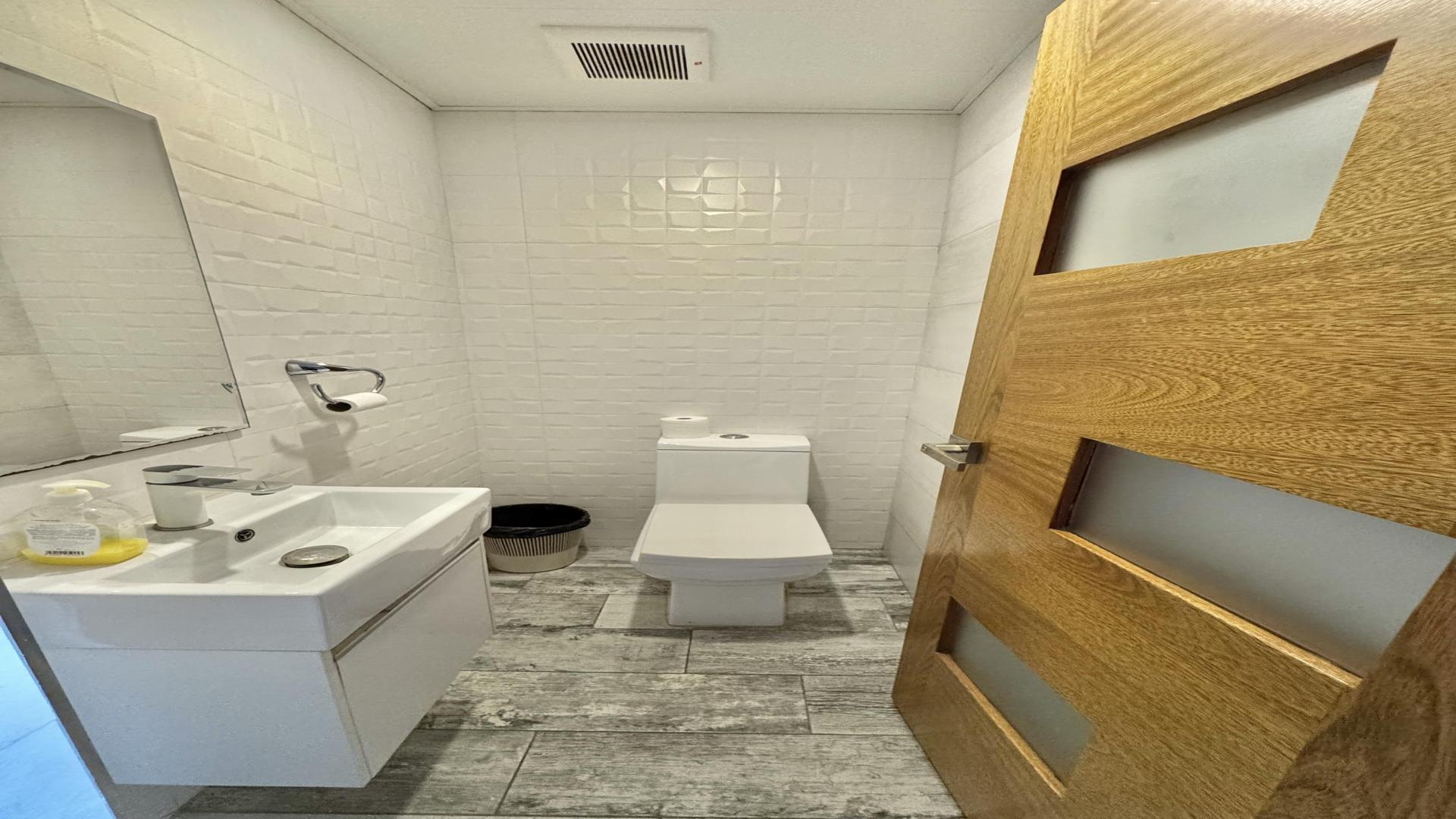 apartamentos - Apartamento Amueblado en Piantini 6