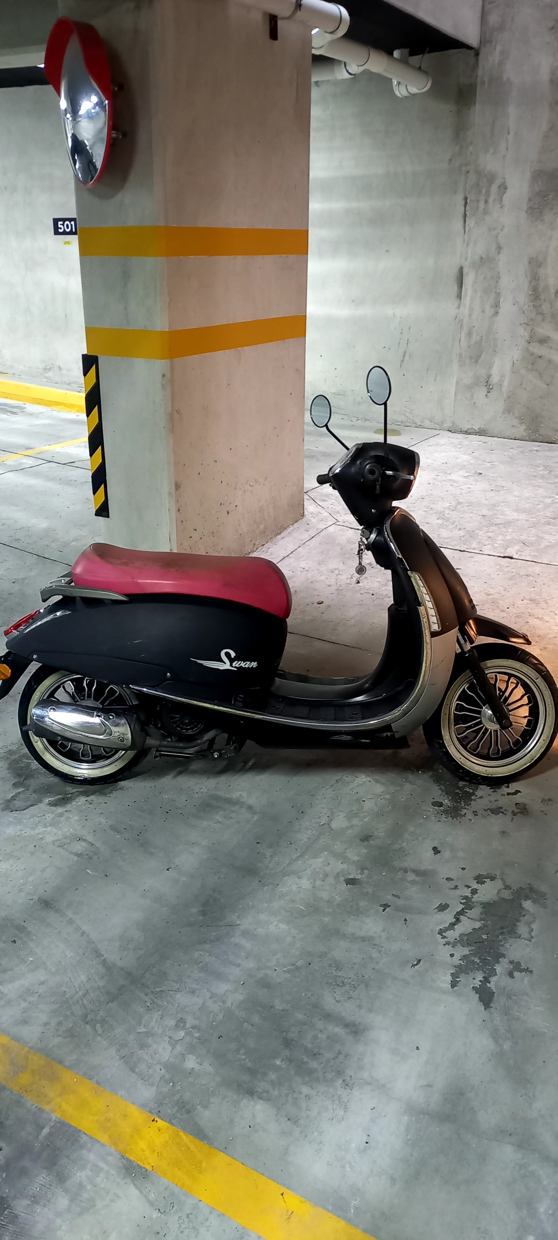 motores y pasolas - Pasola marca AVA Modelo  Swan 150  1