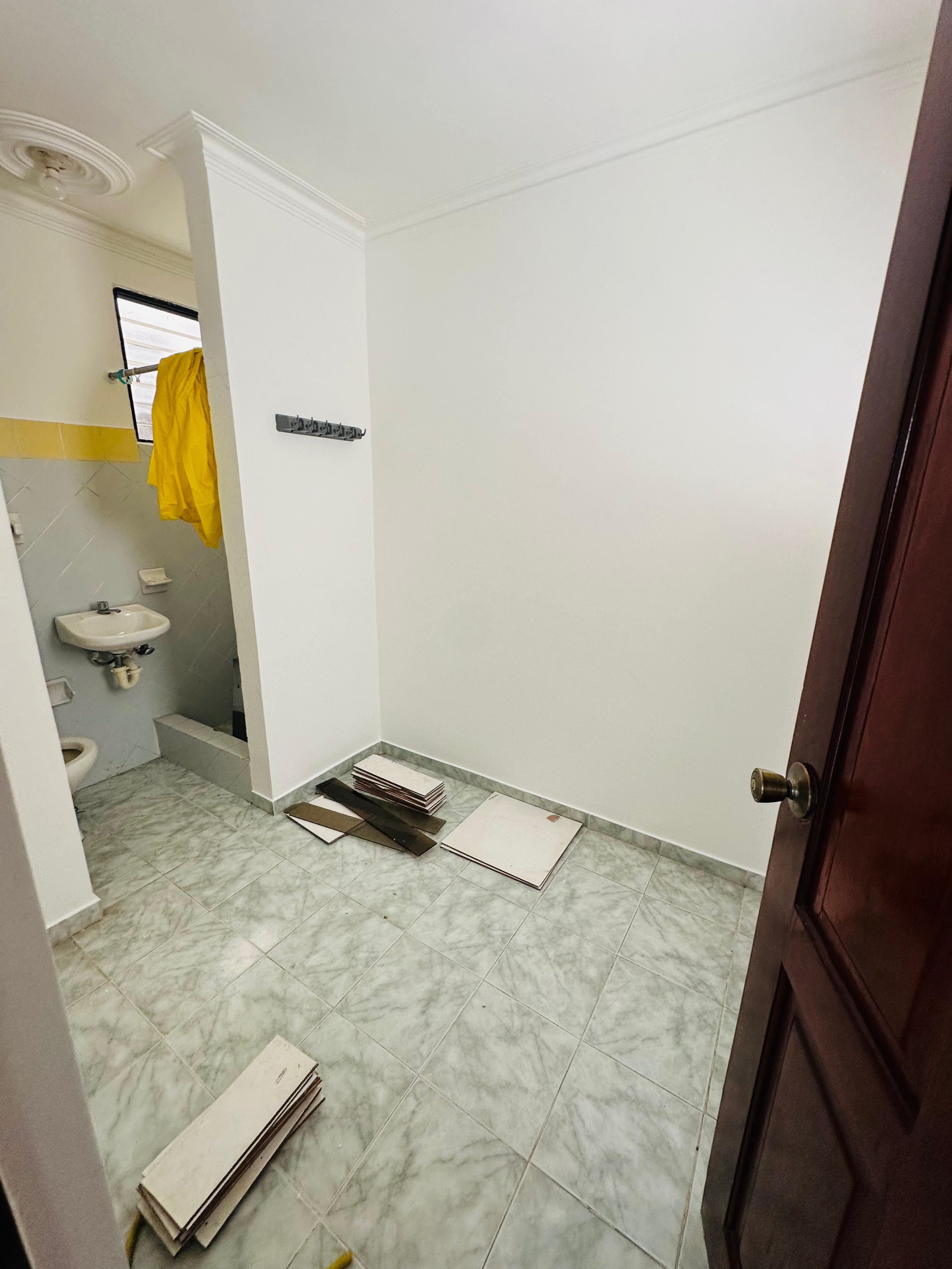 apartamentos - Apartamento en alquiler en 3er nivel –Padre Las Casas, próximo al Parque Central 5