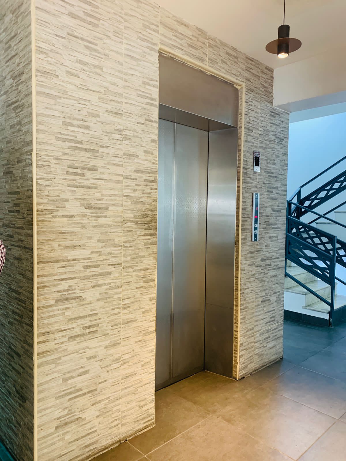apartamentos - Apartamento en alquiler, 266 mts, vista al mar.