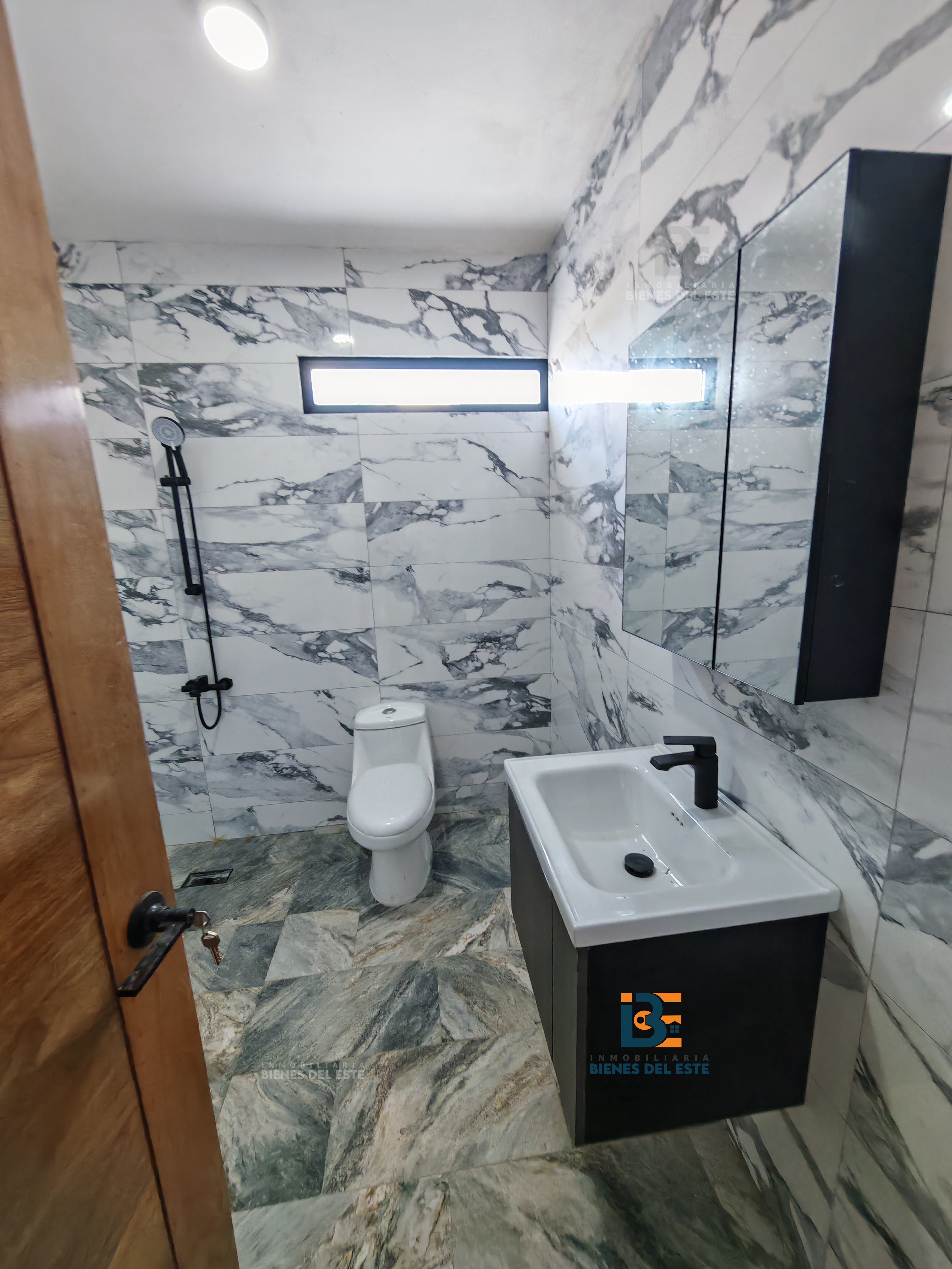 casas - De VENTA CASA NUEVA en Residencial Naime Etapa III 7