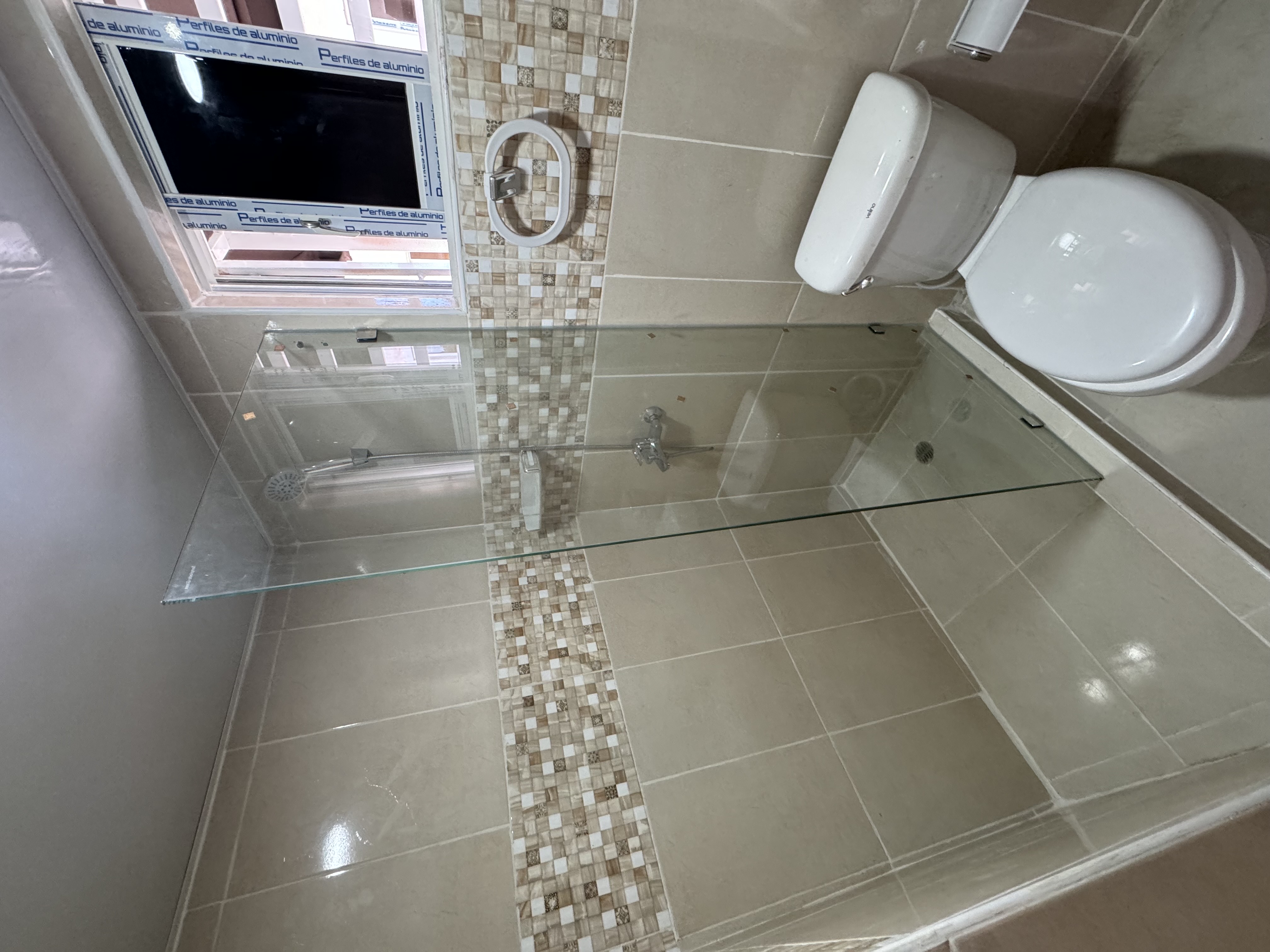 apartamentos - Apartamento con 1 año de construcción en la marginal de las Américas  8