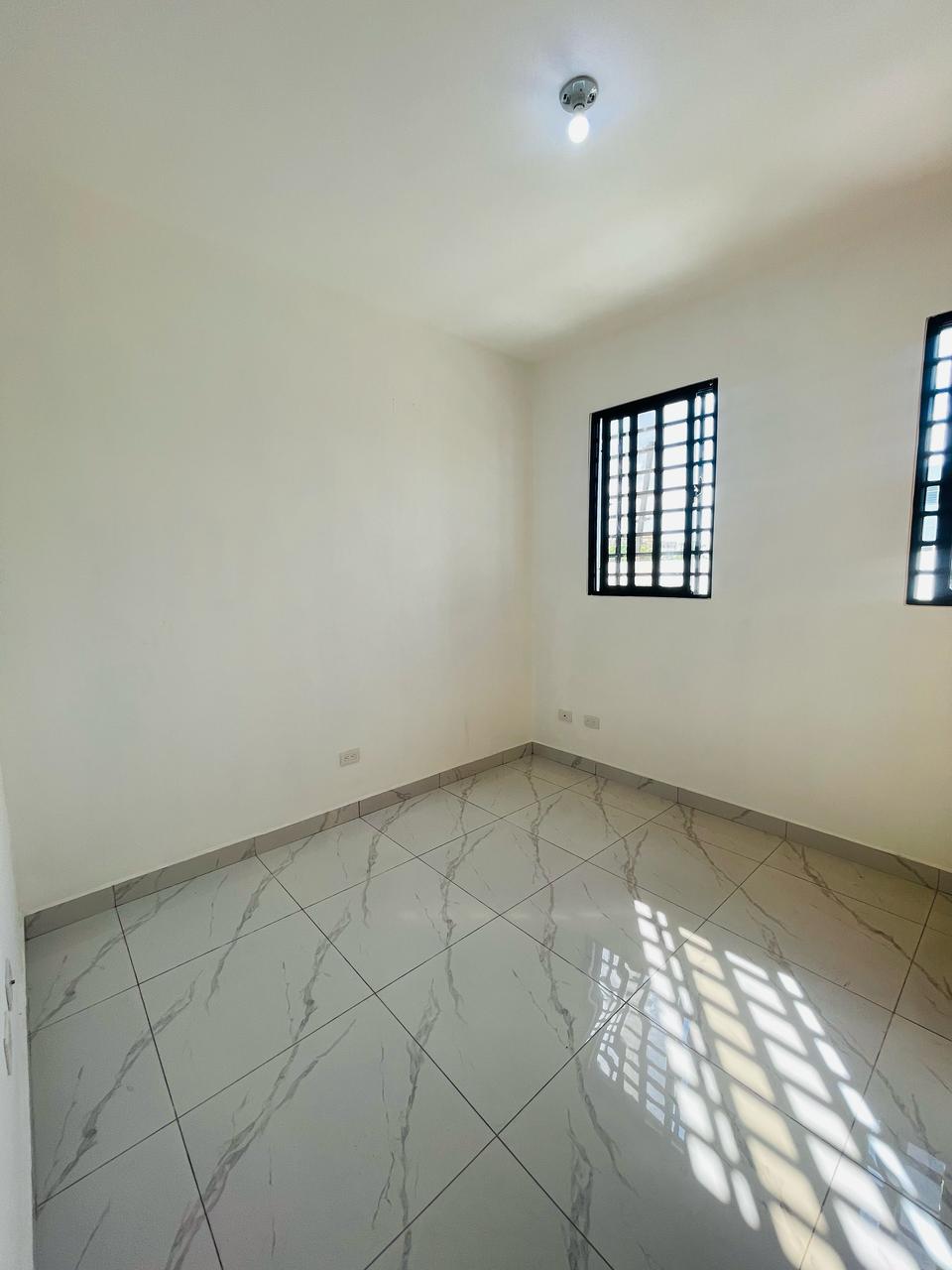 casas - CASA EN VENTA EN SANTIAGO. 2