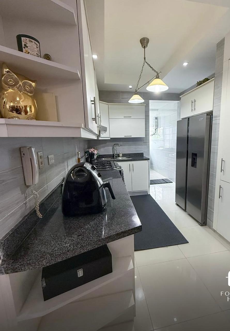 apartamentos - OPORTUNIDAD DE APARTAMENTO EN EL MILLON 2