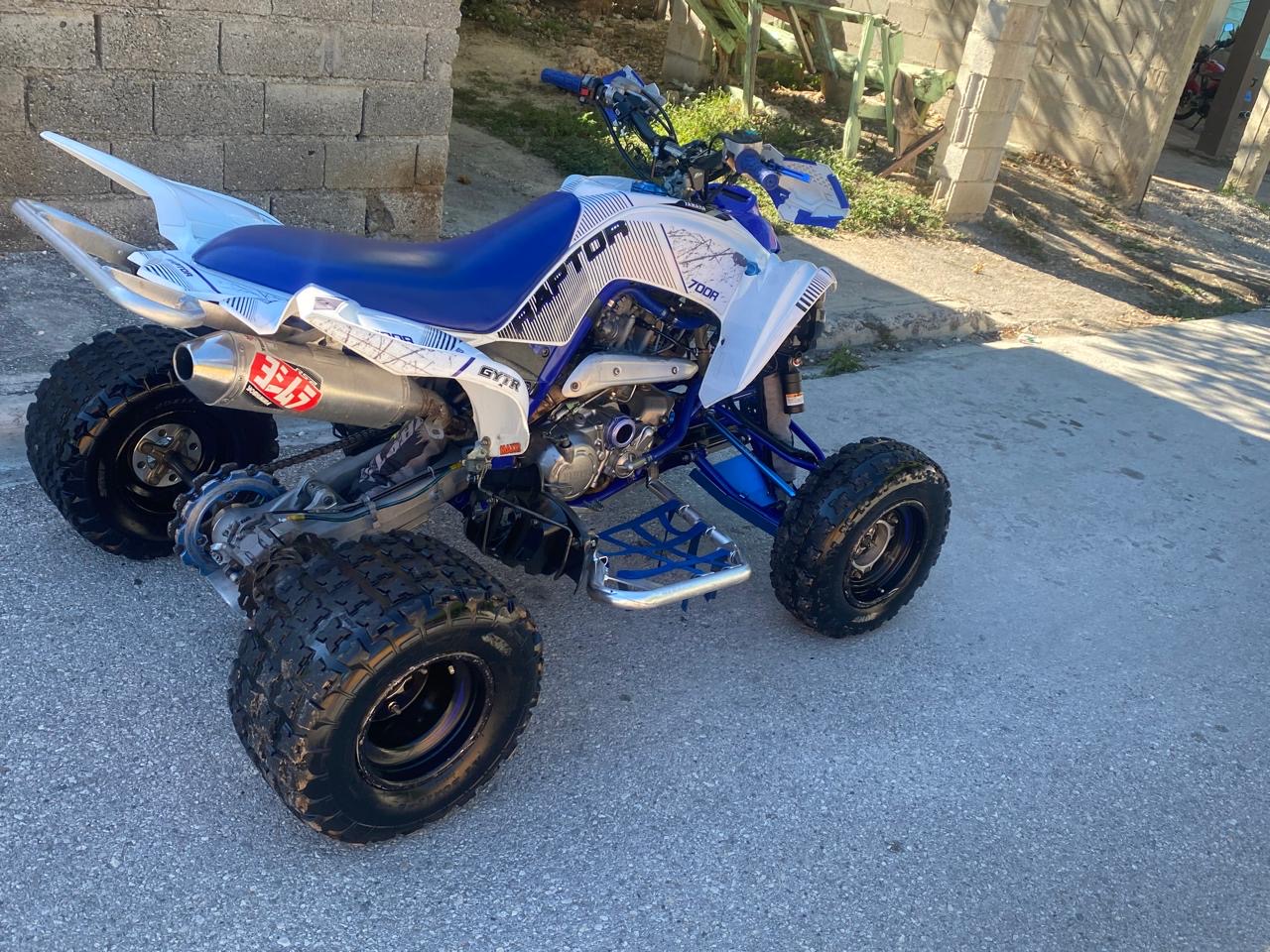 otros vehiculos - Yamaha raptor 700r Año 2017  Placa y seguro al día 5