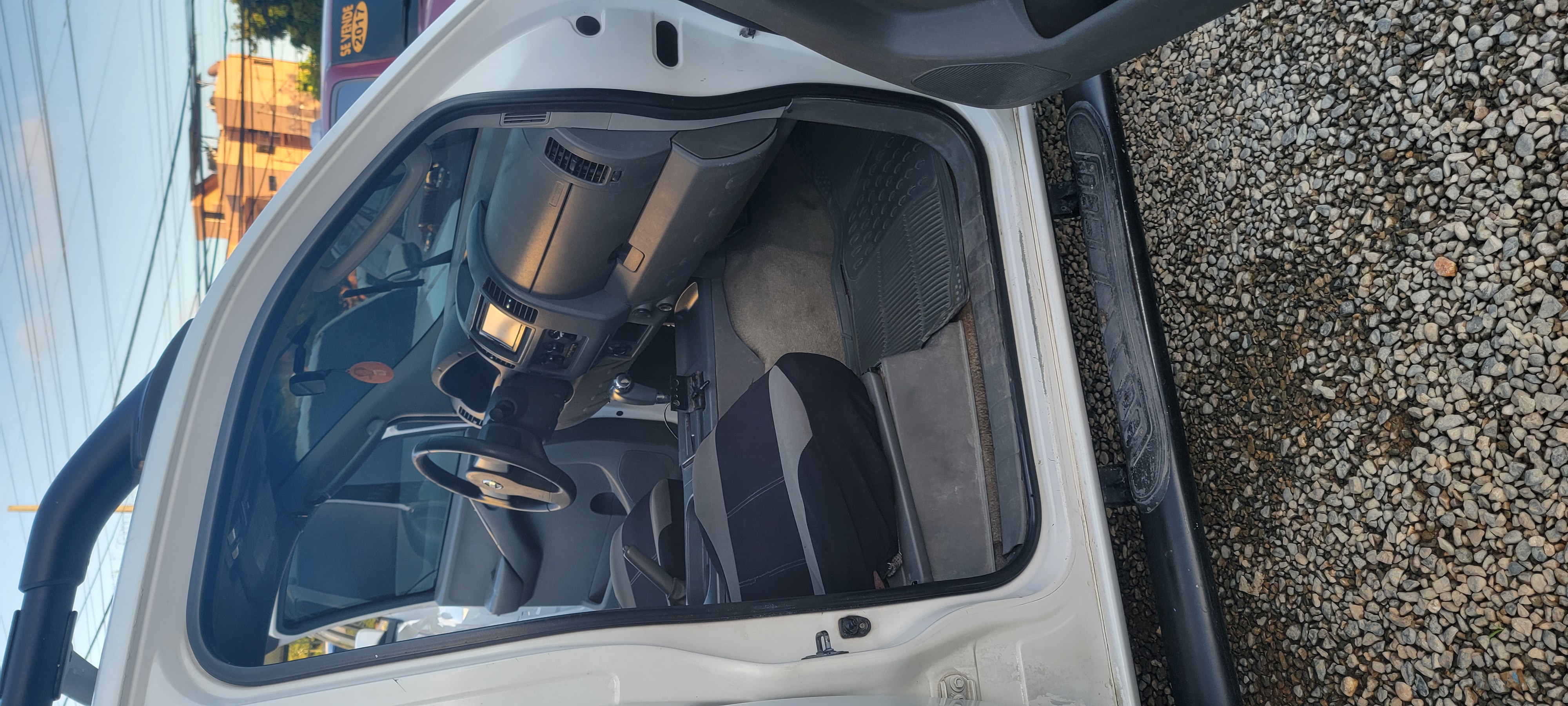 jeepetas y camionetas - CAM. NISSAN FRONTIER  2005 7