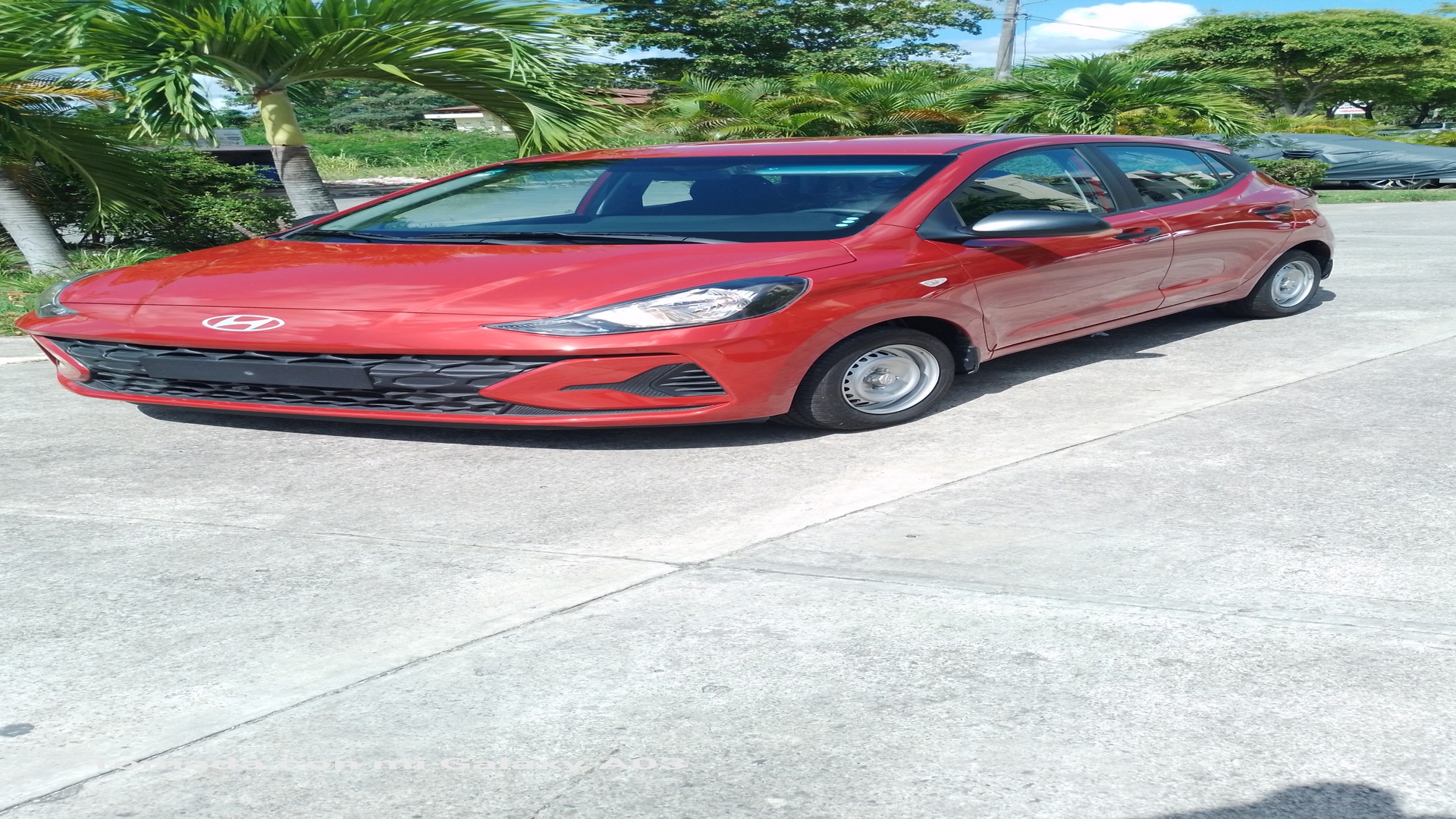 carros - Vendo hiunday grand i10 2024 con 3000 km originales  1