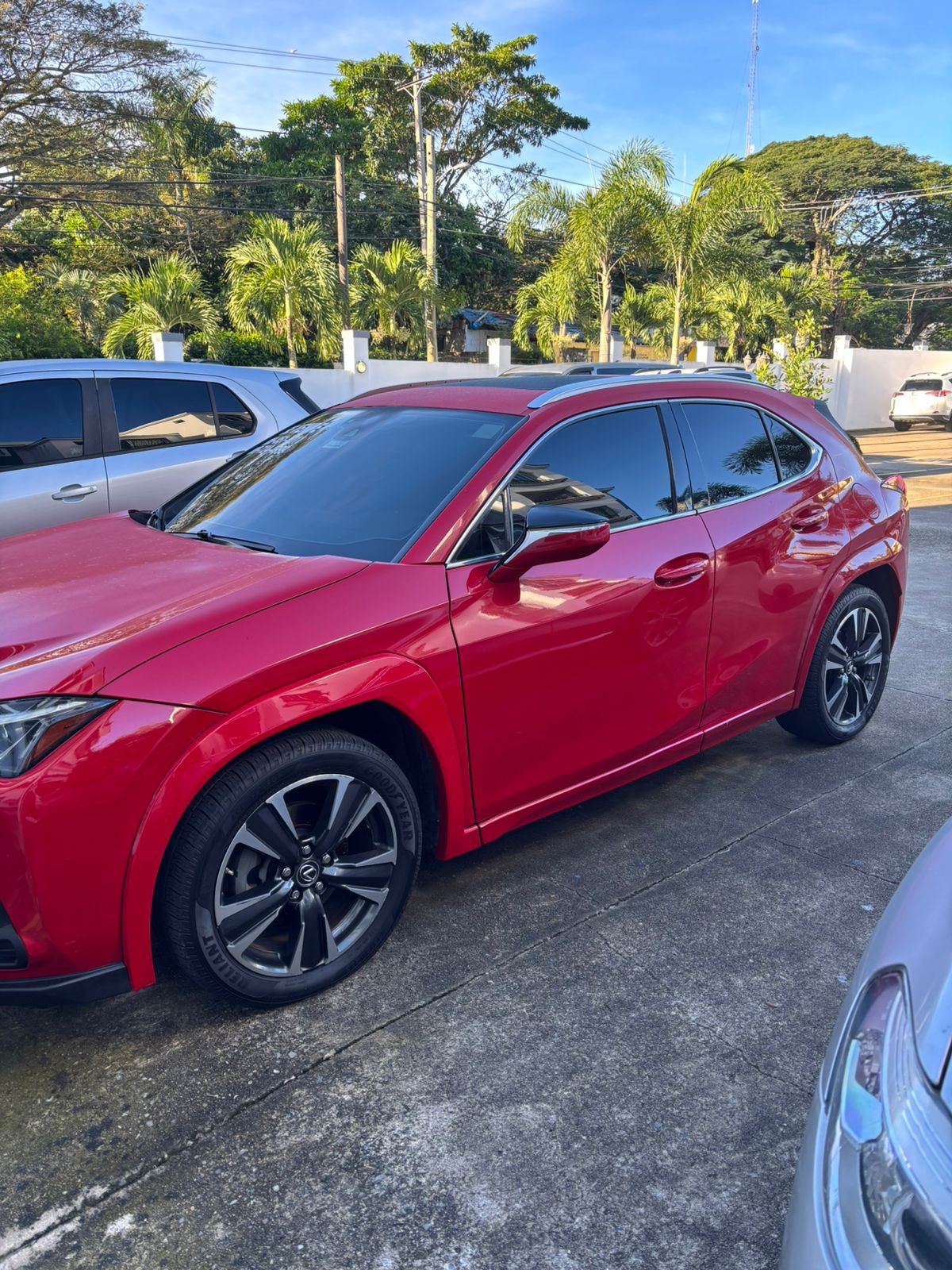 jeepetas y camionetas - Lexus UX200 - 2019 - 138,000 miles - 29,900 US$ 5