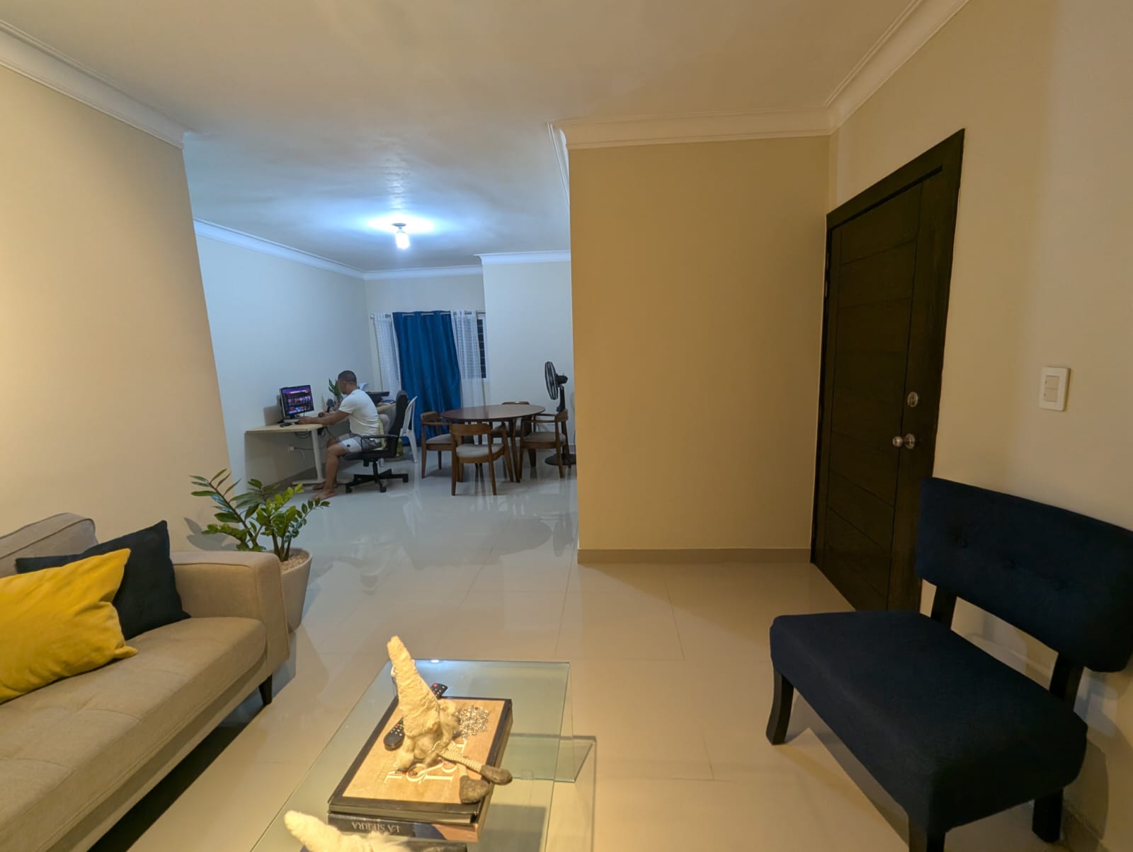 apartamentos - En venta apto. en el Residencial Don Orencio VIII  8