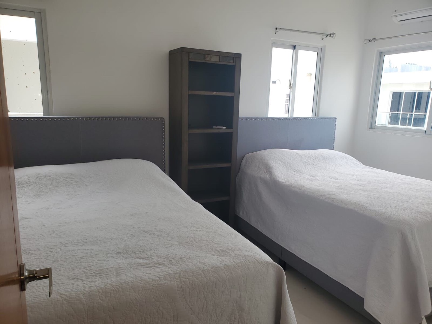 casas - Casa Nueva en La Romana/Excelente Ubicación  5