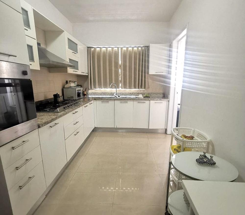 apartamentos - Alquilo Apart. amueblado en el exclusivo piantini 4