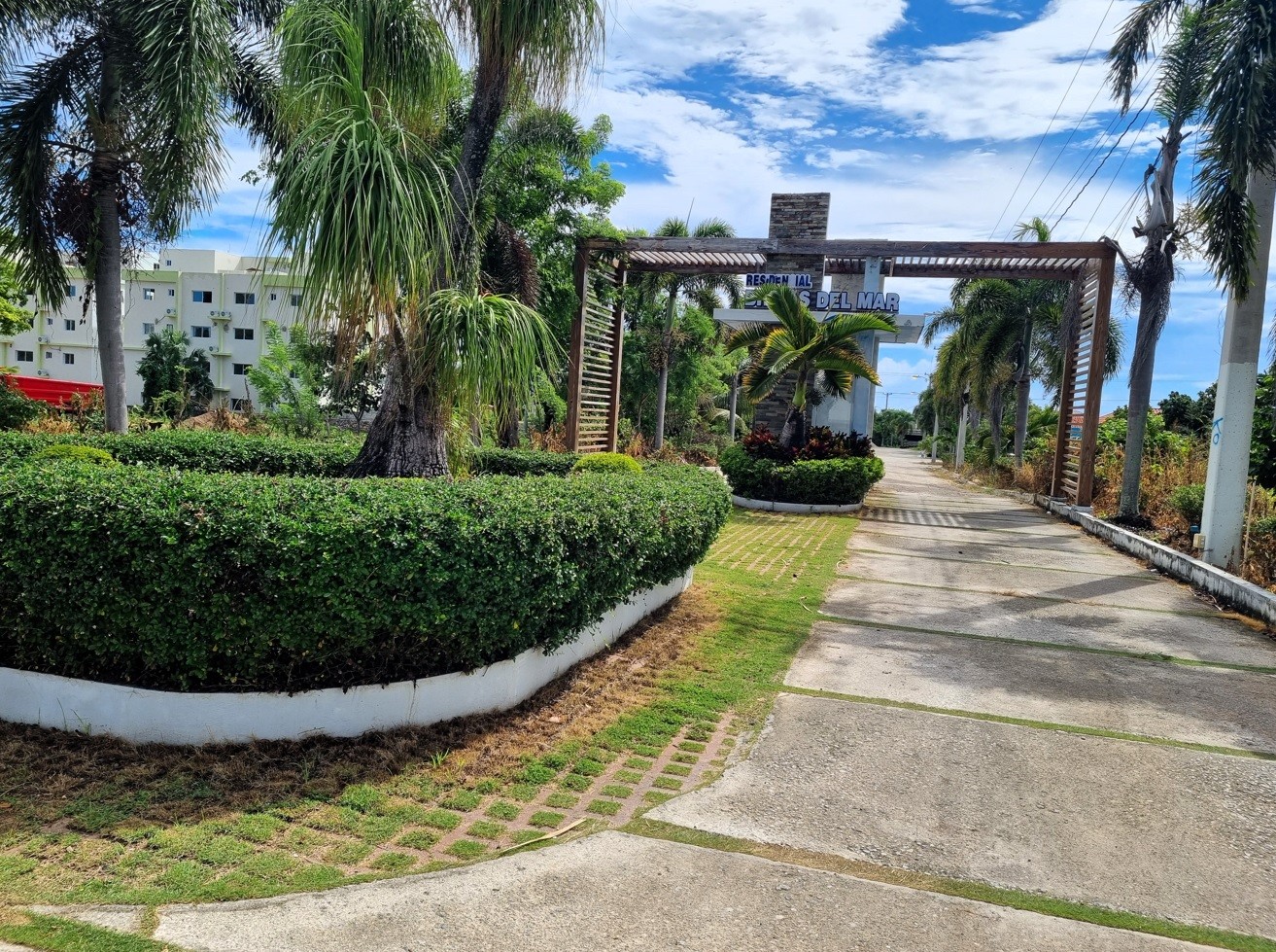 solares y terrenos - Venta Solar, Cabrera frente a Playa Caletón, acceso directo desde el residencial