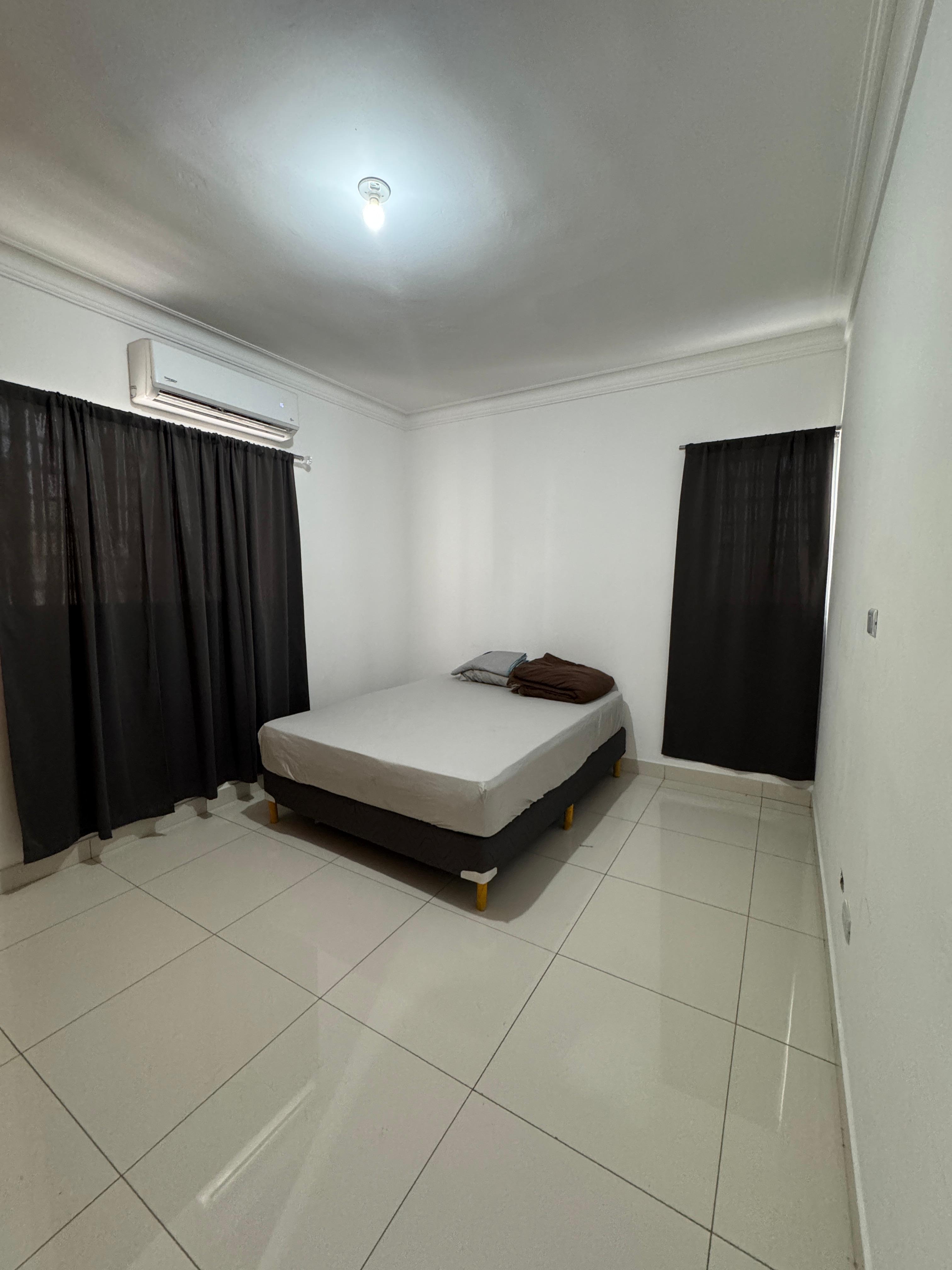 apartamentos - Vendo Apartamento 2do nivel en Villa Aura 2