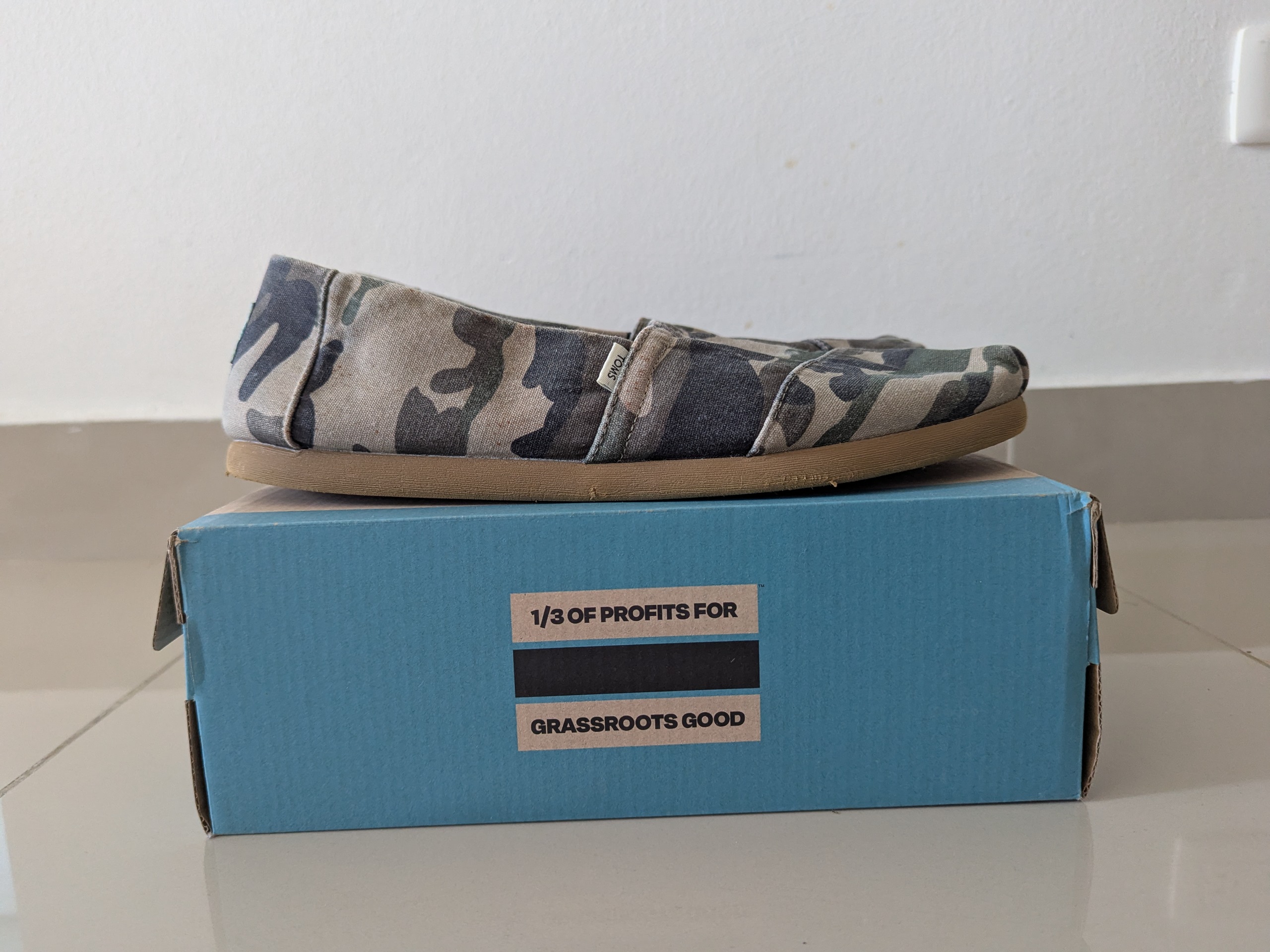 zapatos para hombre - TOMS Alpargata Camo 2