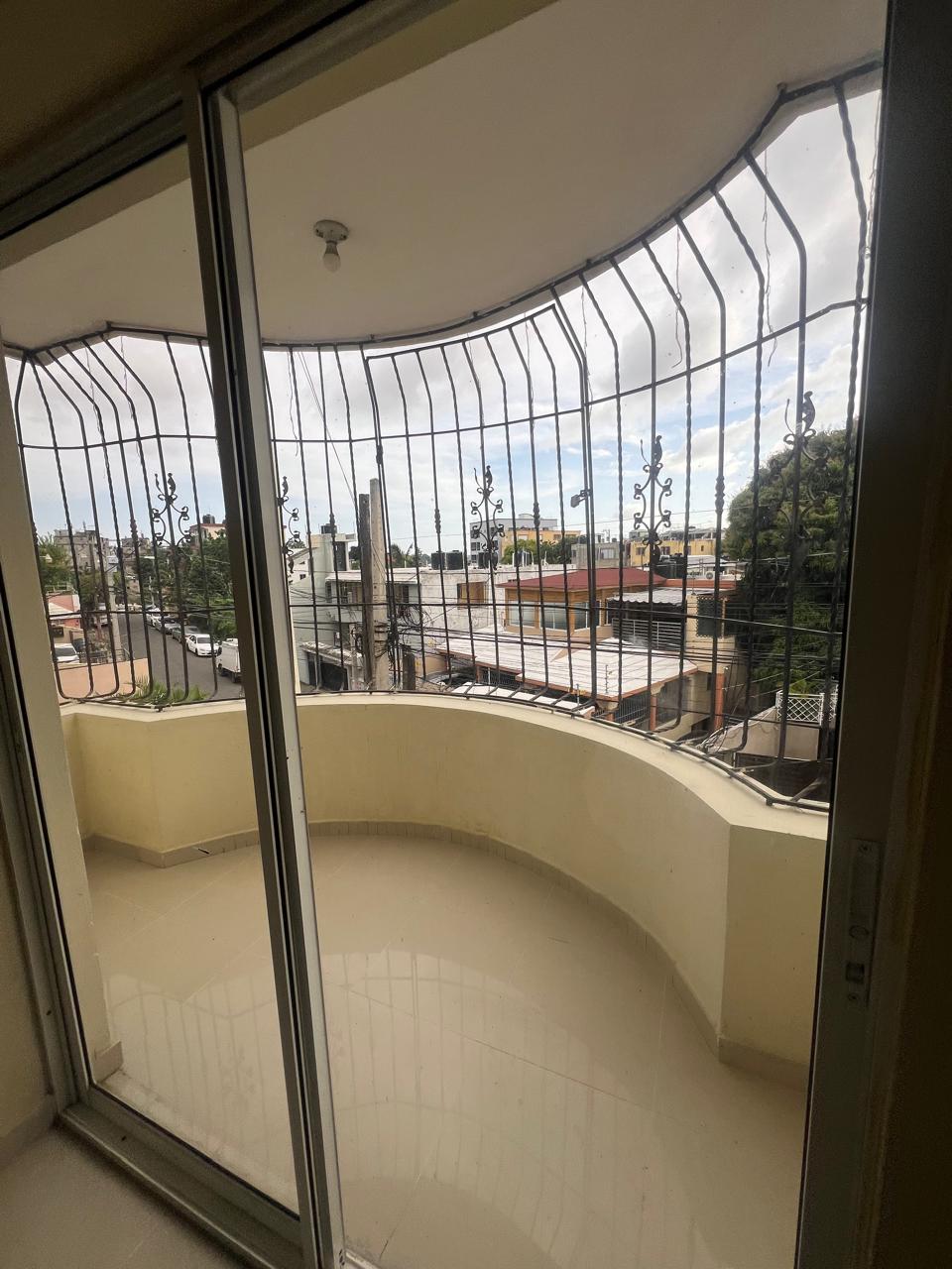 apartamentos - ALQUILO APARTAMENTO, EN REPARO ROSA, STO DGO OESTE 0