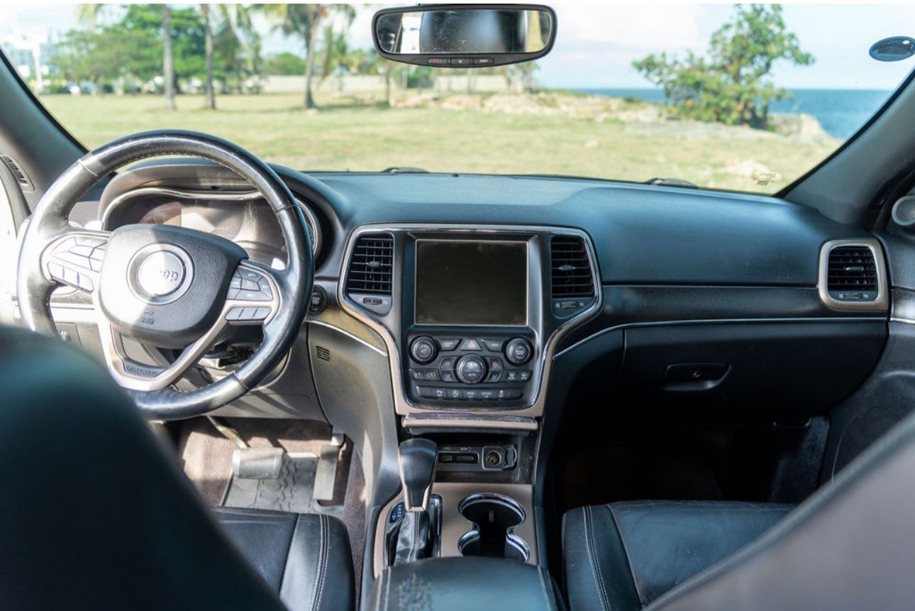 jeepetas y camionetas - JEEP GRAN CHEROKEE 2017 2