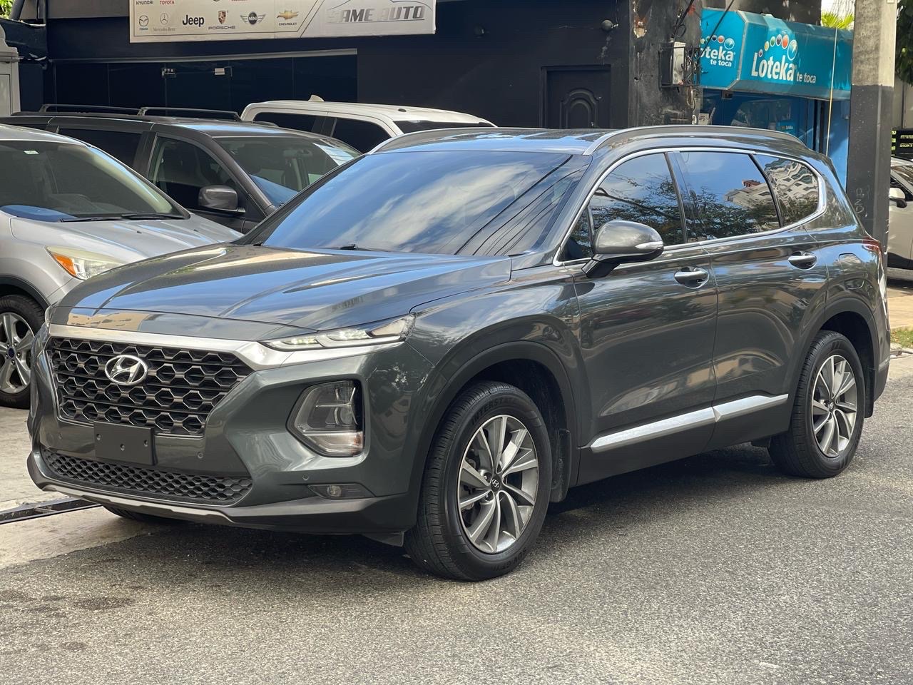 jeepetas y camionetas - Hyundai Santa Fe 2020