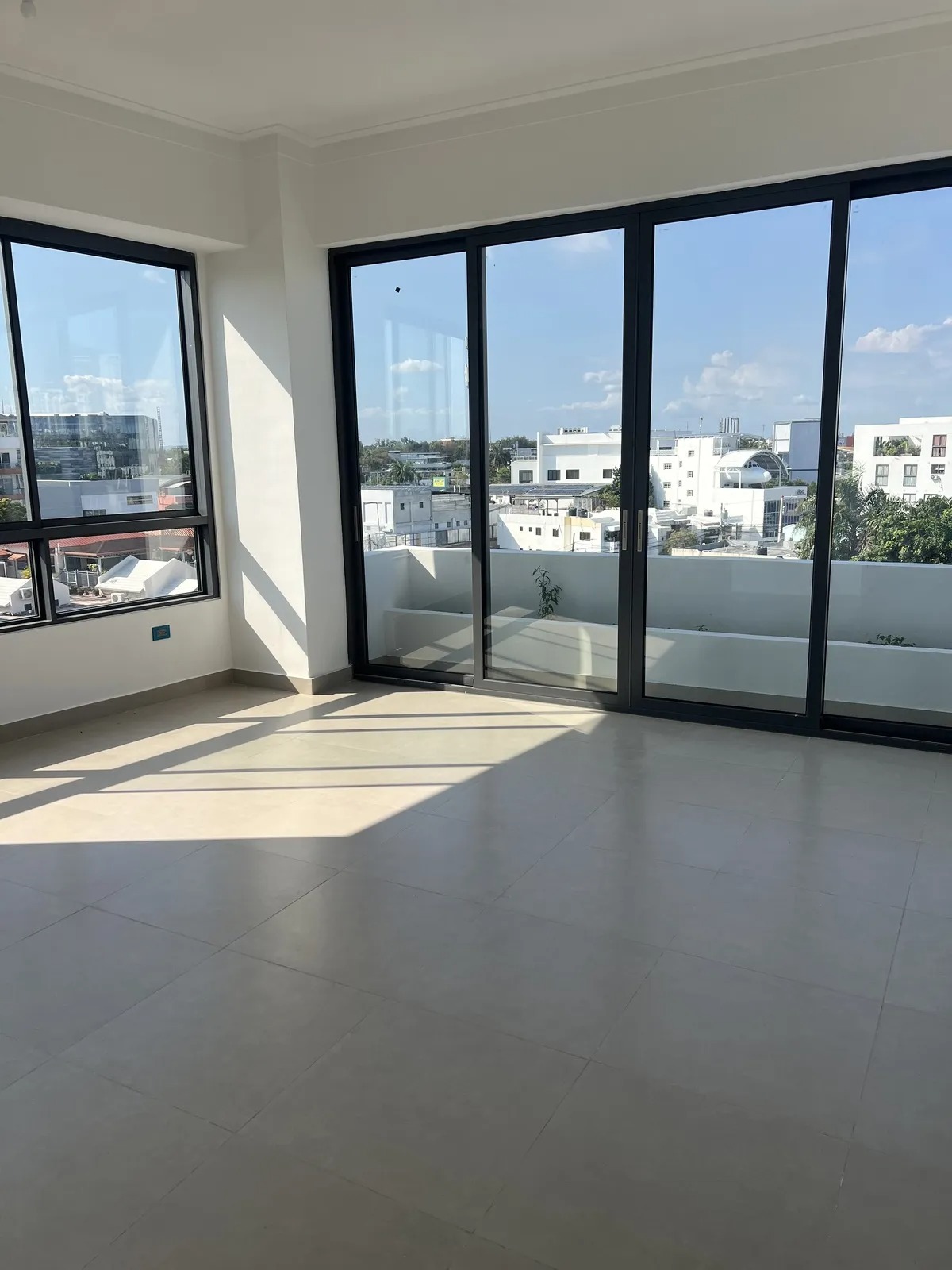 apartamentos - Alquiler de Apartamento en Julieta Morales Vacio