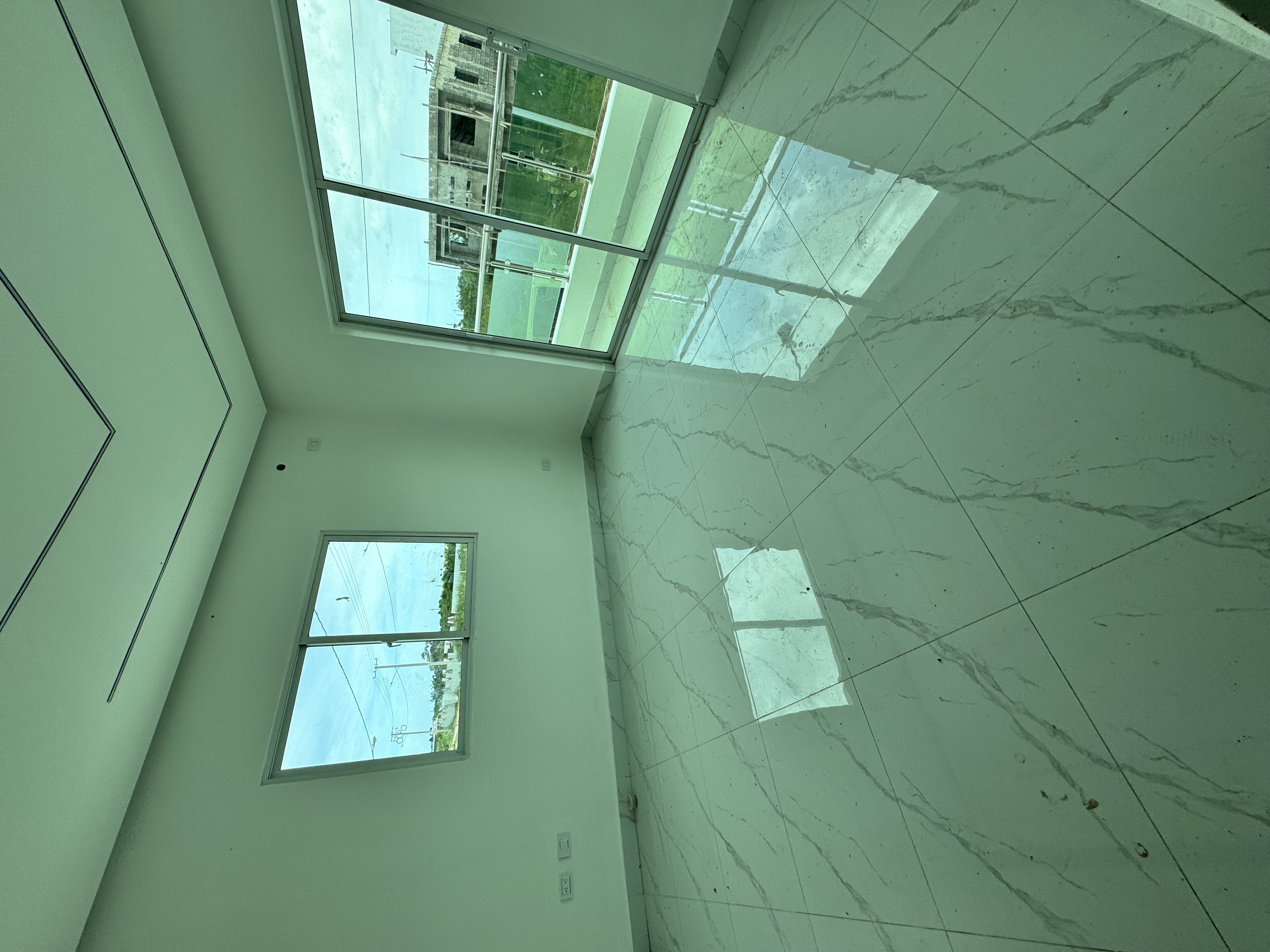 casas - venta de casa de 3 niveles con piscina en avenida ecológica Santo Domingo este  8