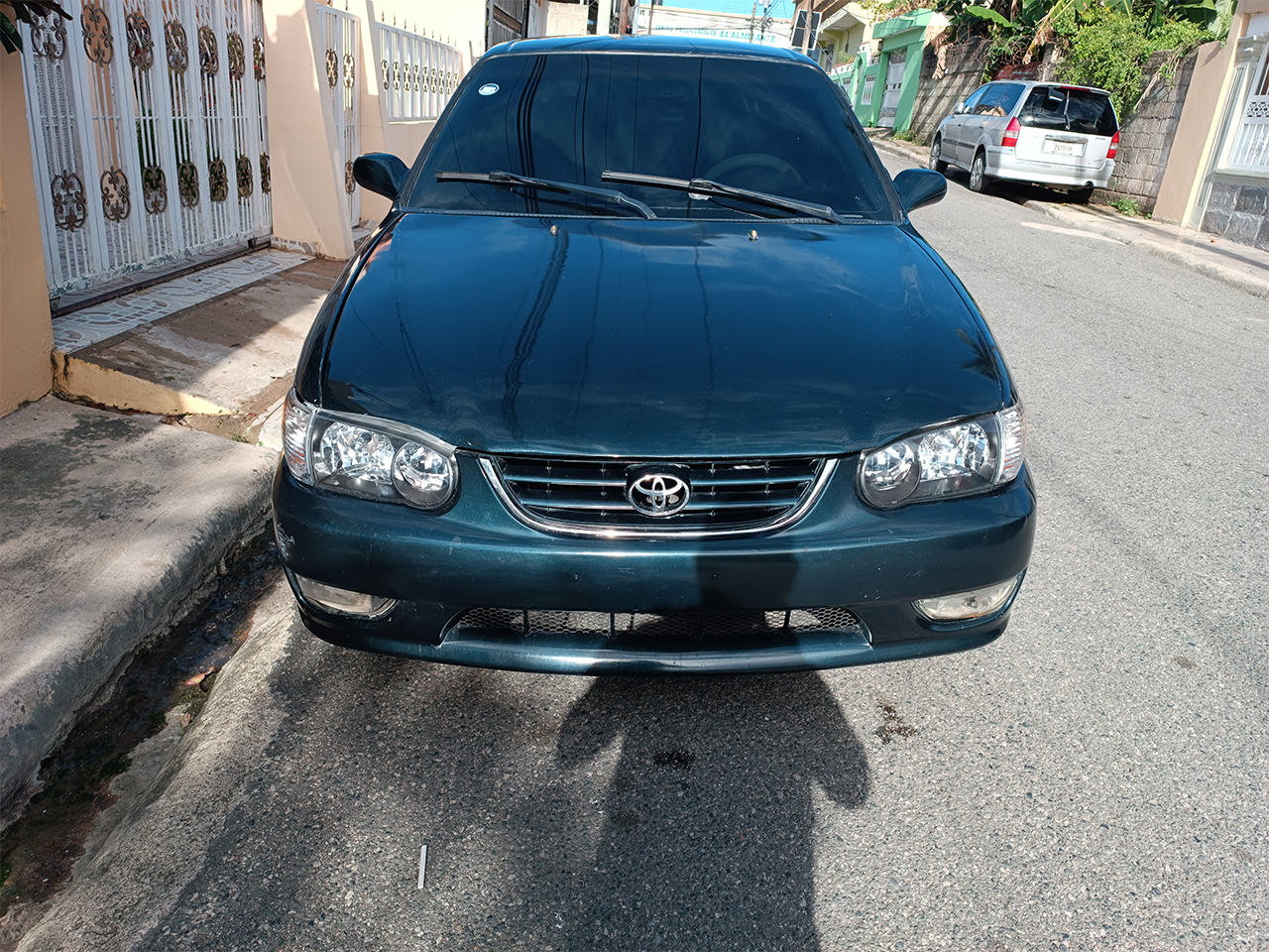 carros - Toyota Corolla 1999 – El que nunca te deja a pie 0