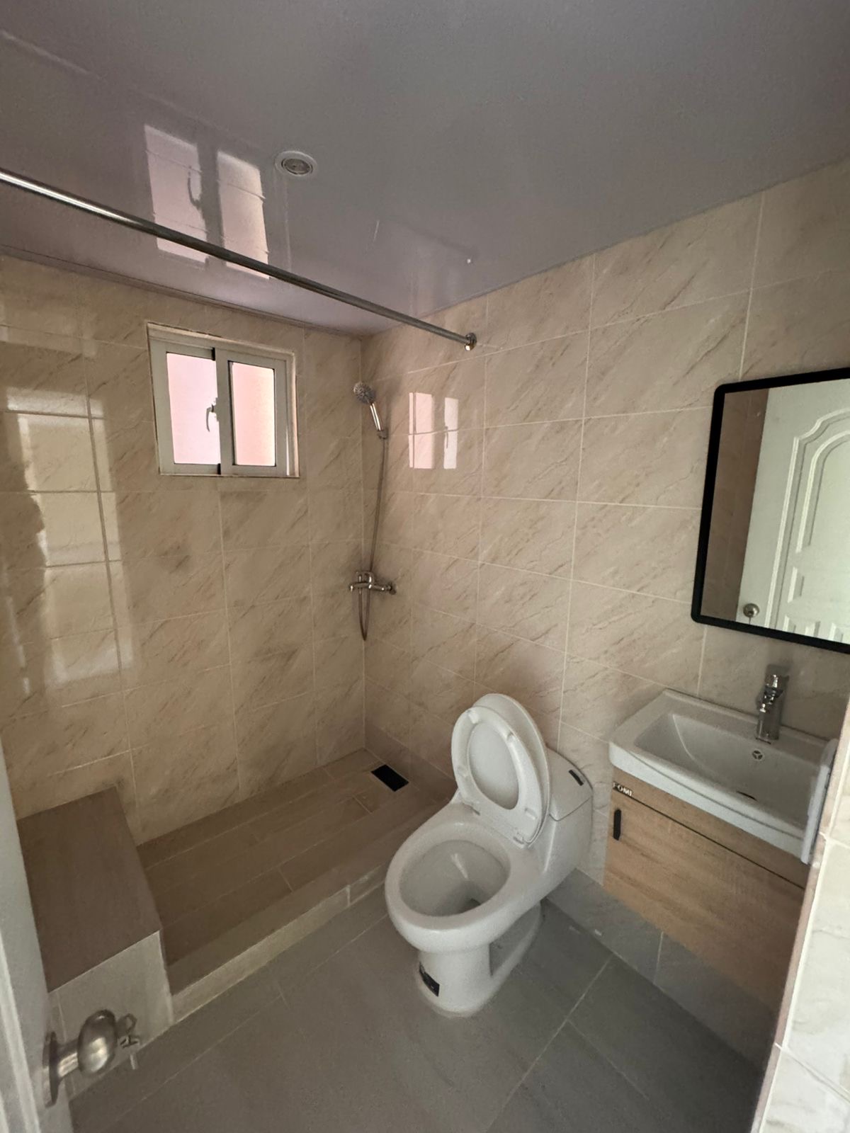 apartamentos - Alquilo apartamento 3er piso Residencial Gala  5