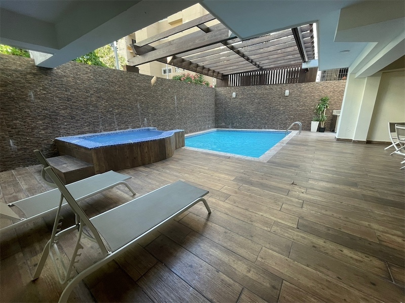 apartamentos - Venta de apartamento de 266mts ubicado en naco distrito nacional 5