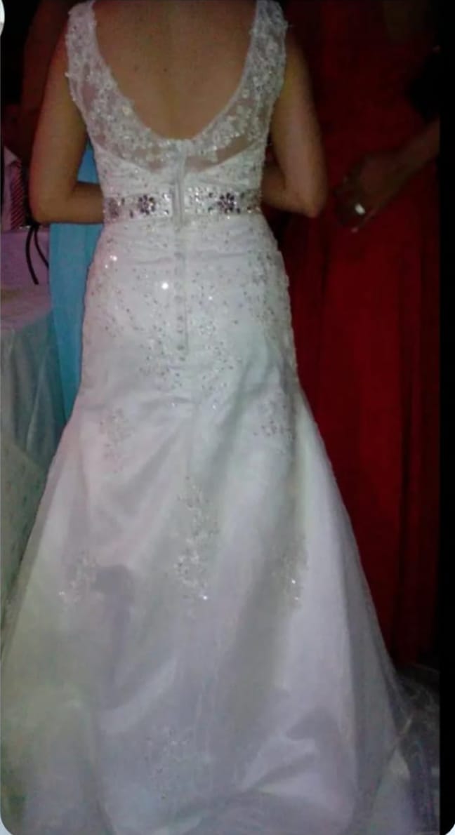 ropa para mujer - Vestido de Novia con detalles en encaje  1