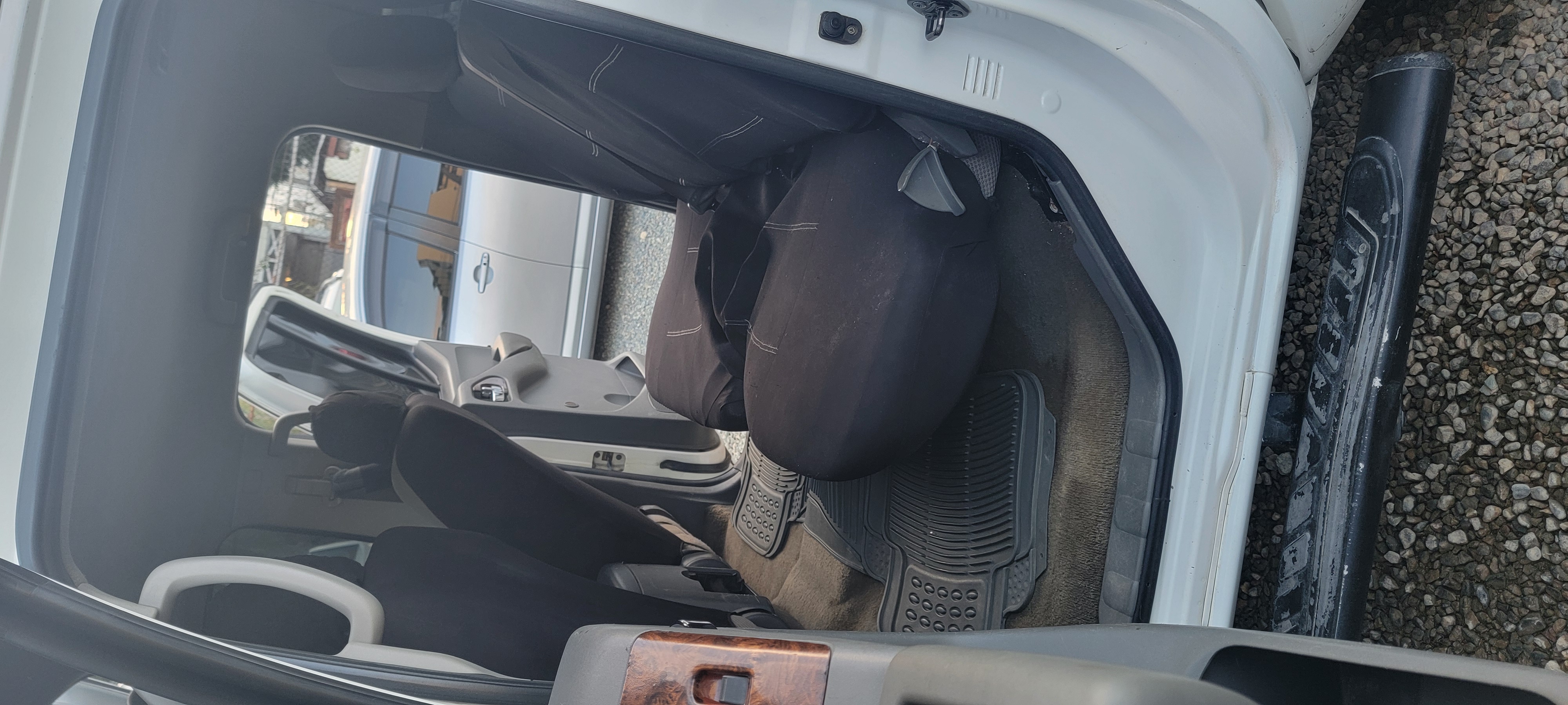 jeepetas y camionetas - CAM. NISSAN FRONTIER  2005 9
