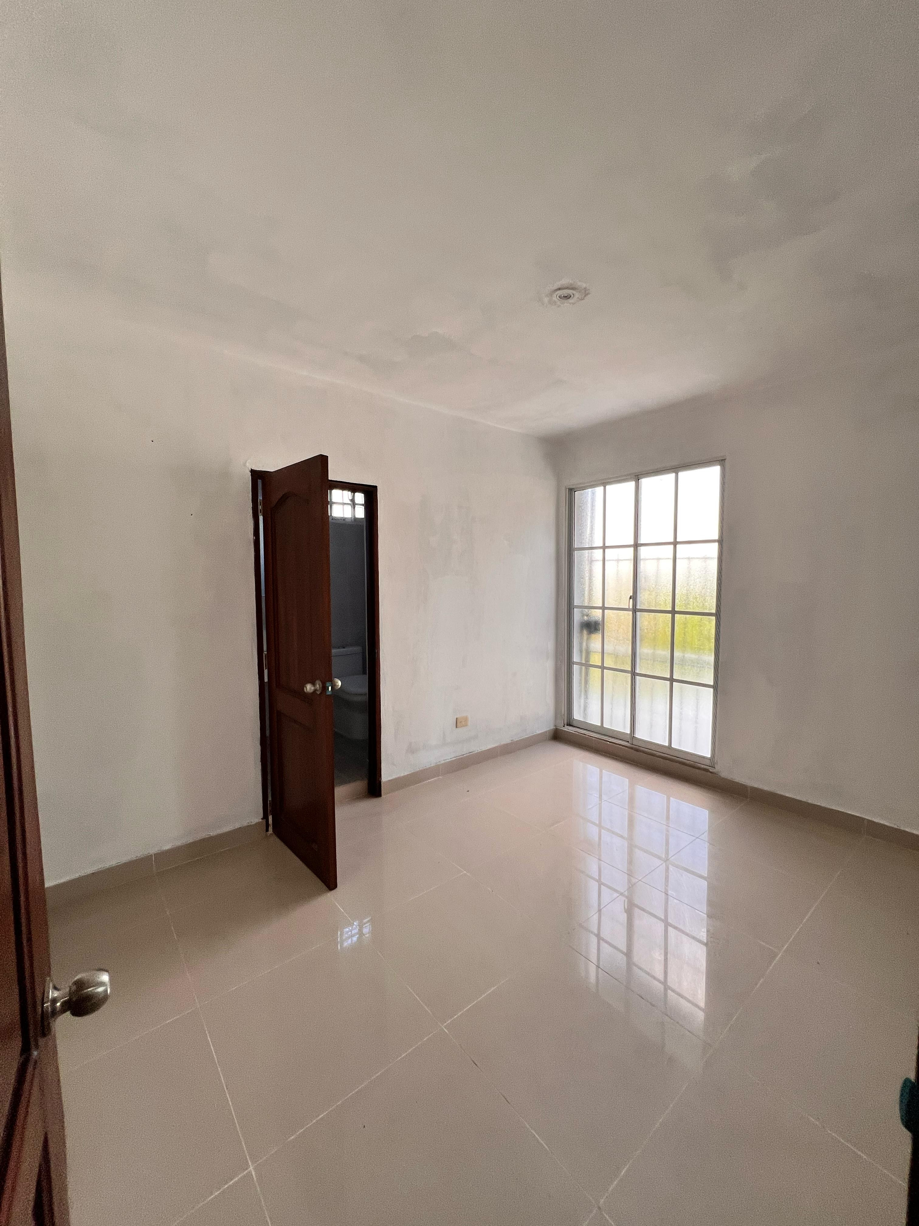casas - Se alquila casa en San Geronimo 5