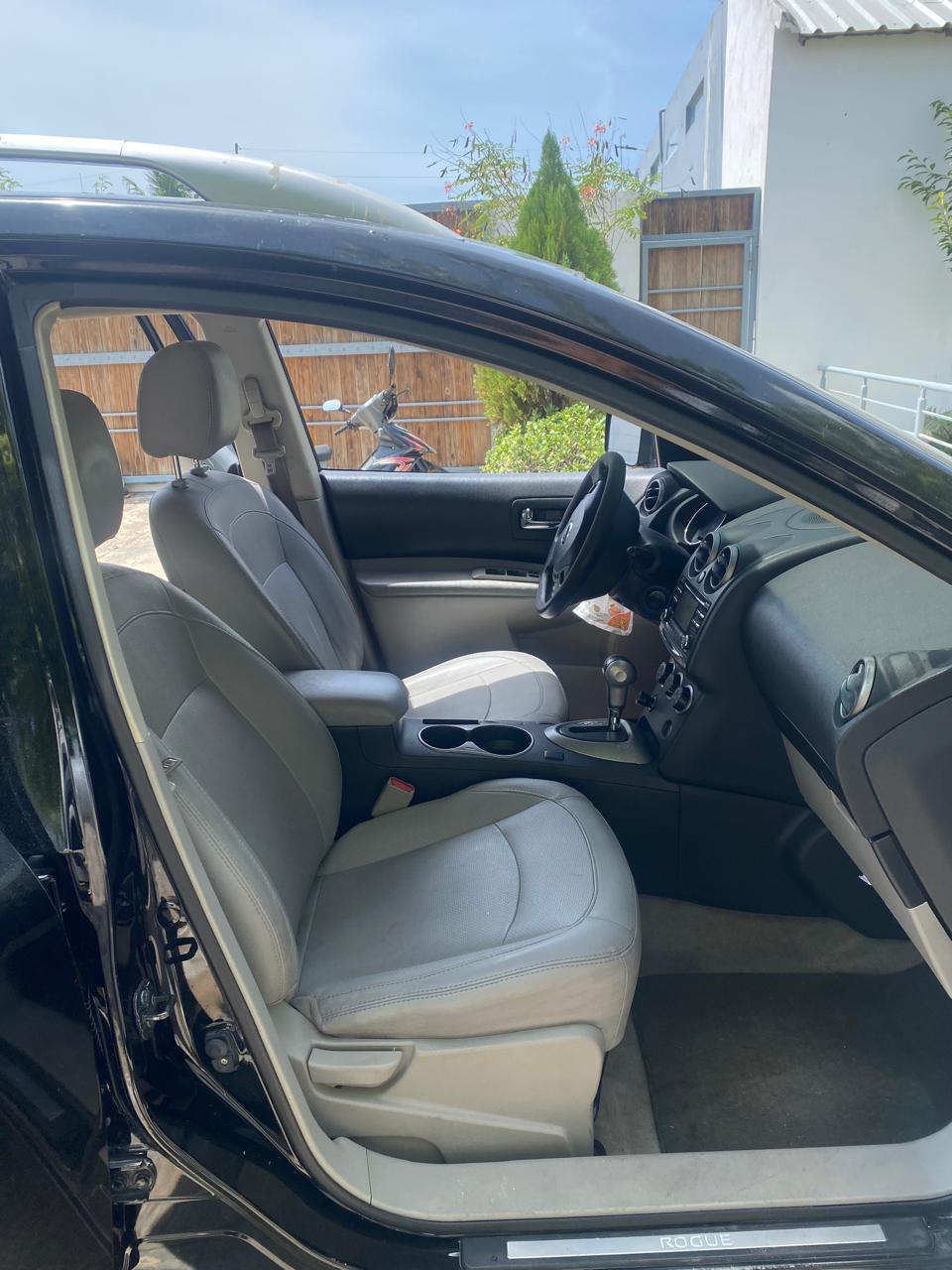 jeepetas y camionetas - Nissan Rogue 2015 3