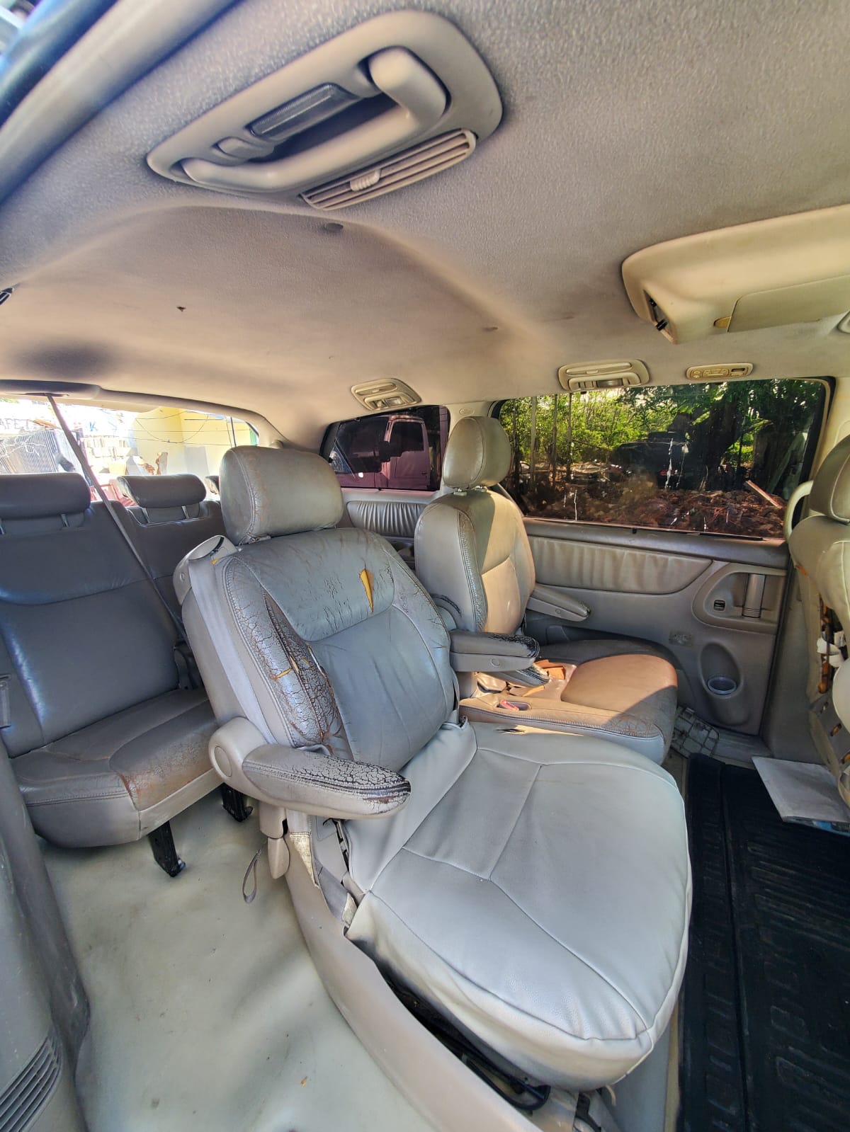 otros vehiculos - Vendo Sienna 2004 7