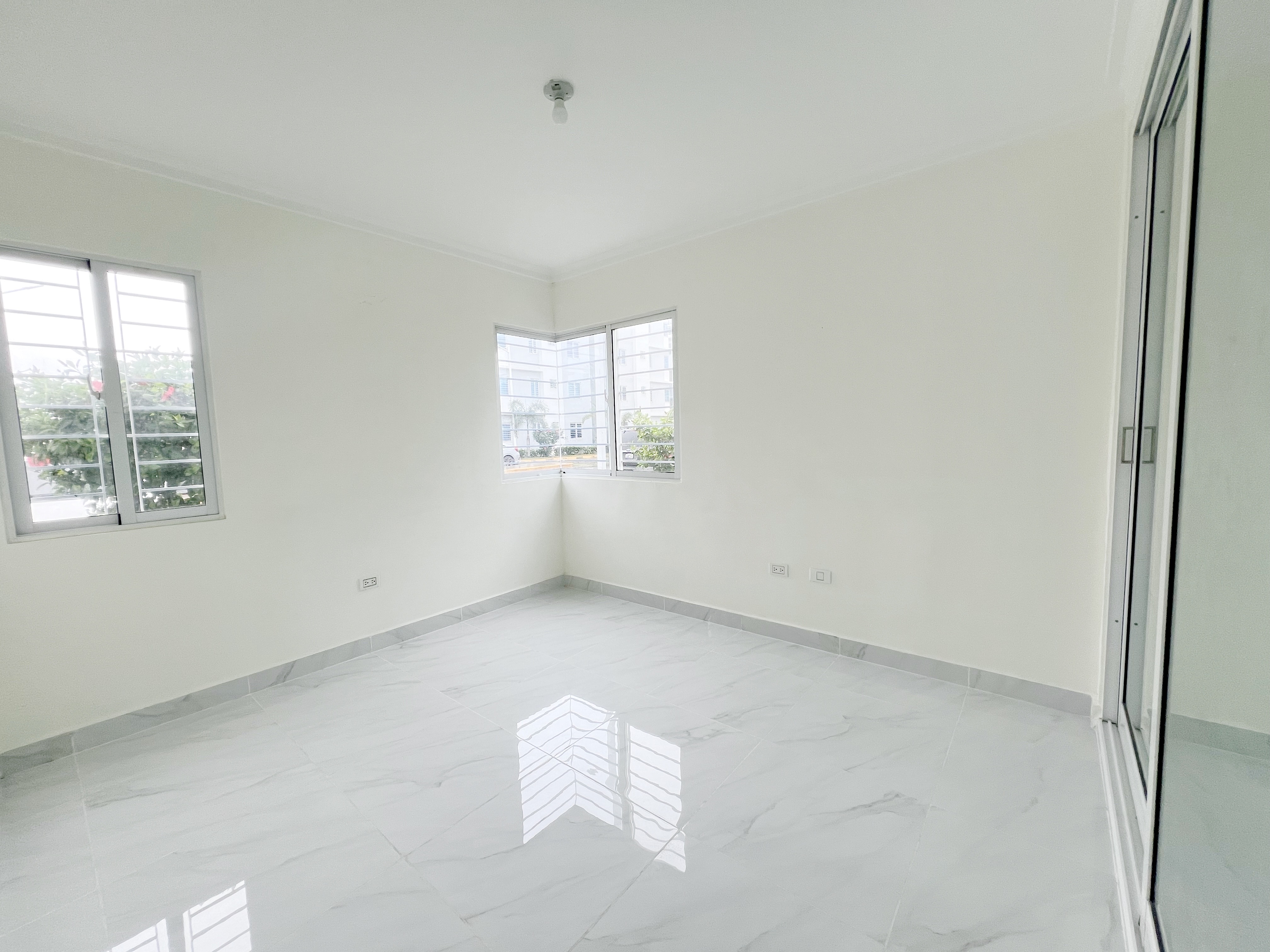 apartamentos - Alquilo apartamento Residencial Las Cayenas autopista San Isidro 4