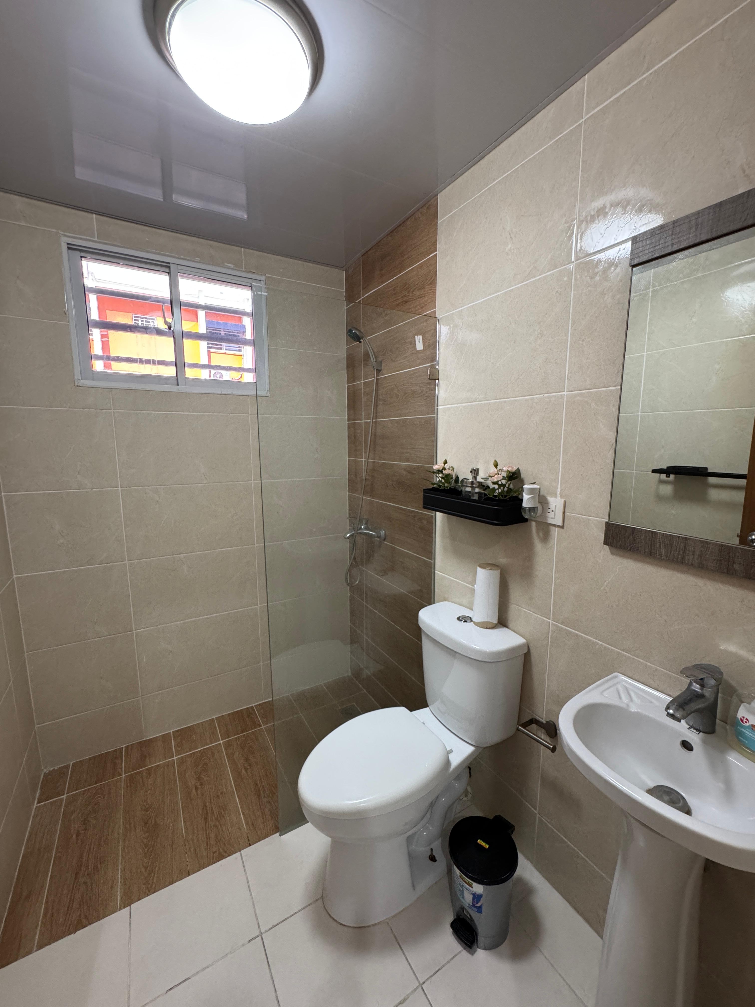 apartamentos - Vendo Apartamento 2do nivel en Villa Aura 3