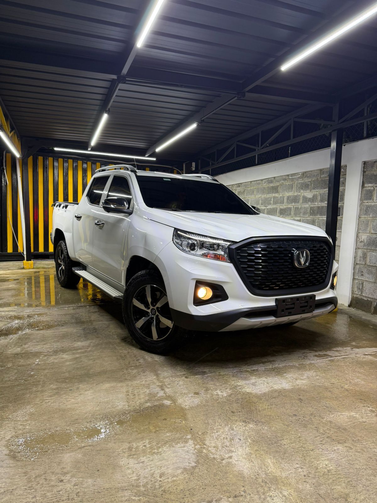 camiones y vehiculos pesados - Camioneta Changan Hunter 2025  7
